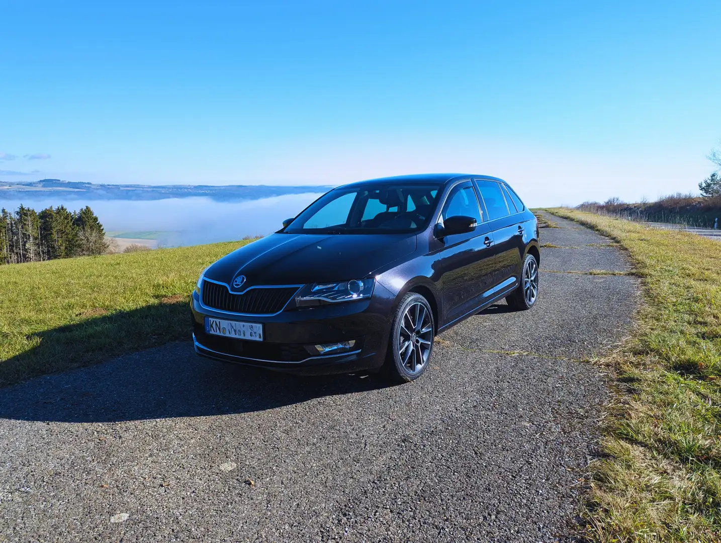 Skoda Rapid/Spaceback Rapid Spaceback Rapid Spaceback 1.0 TSI Style Schwarz - 1