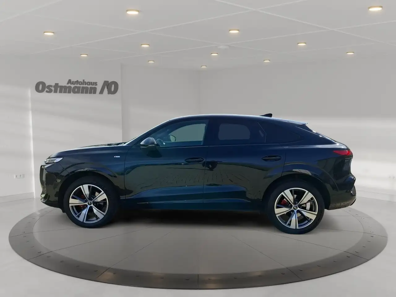Audi Q3 Sportback TFSI Kam SitzH Navi 2