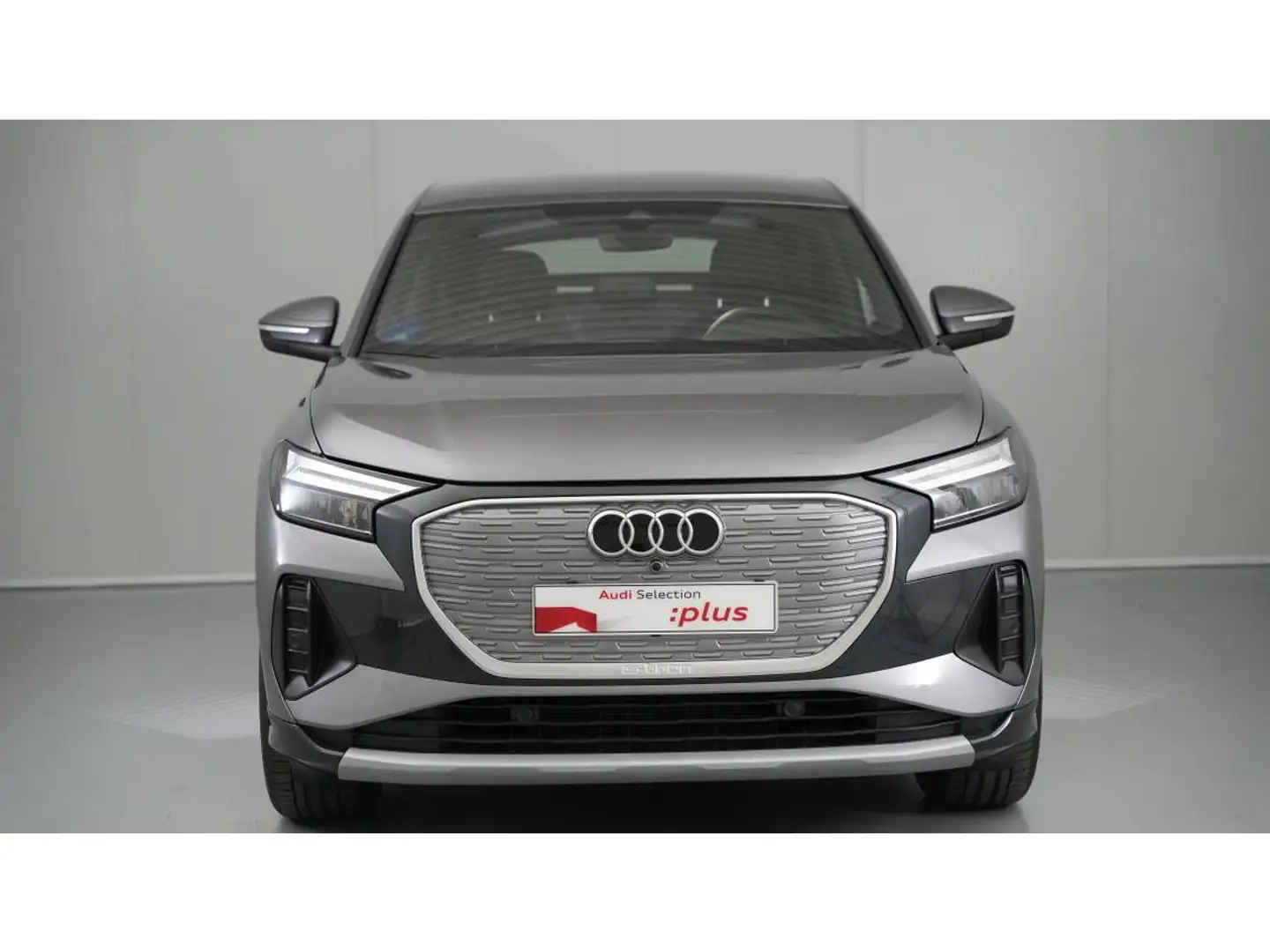 Audi Q4 e-tron 40 S Line 82KWh Gris - 2