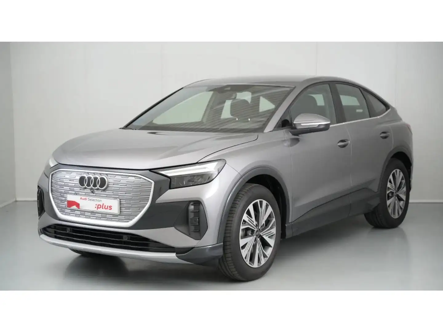 Audi Q4 e-tron 40 S Line 82KWh Gris - 1