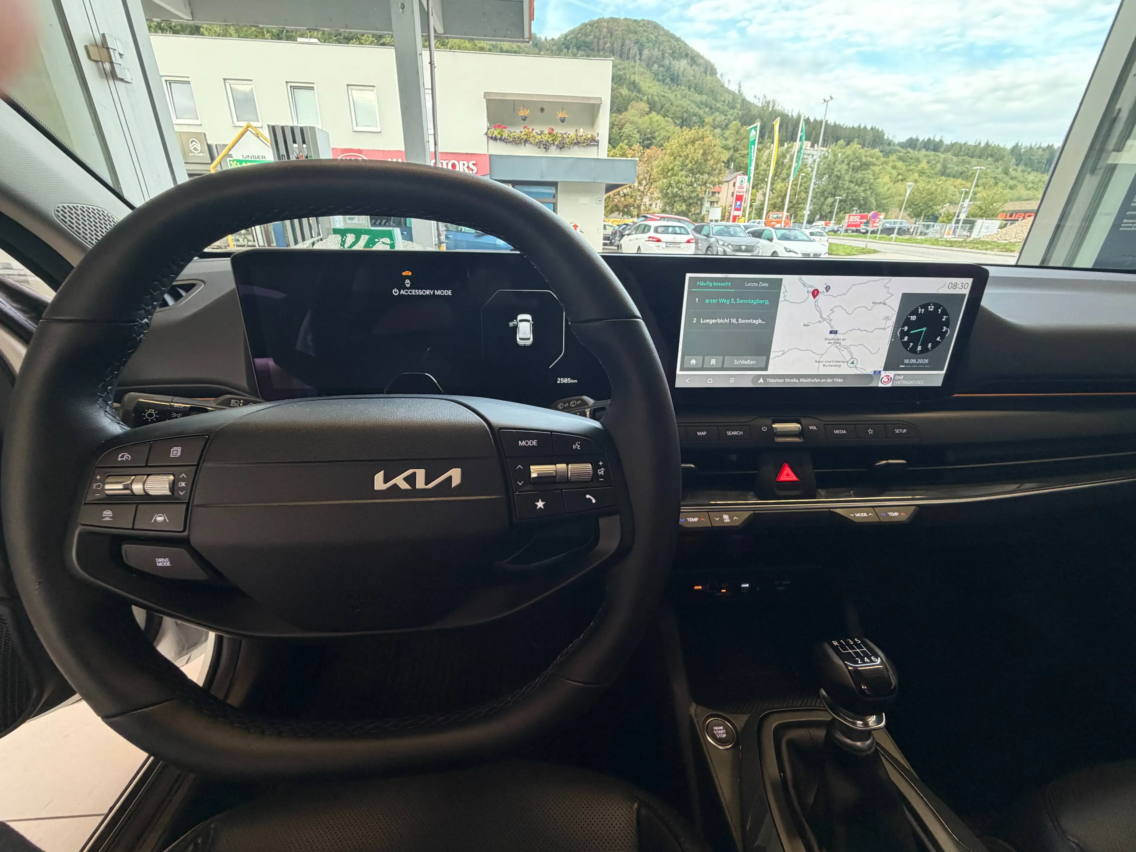 Kia K4 SW Gold 1,0 TGDI MT6 48V — photo 15