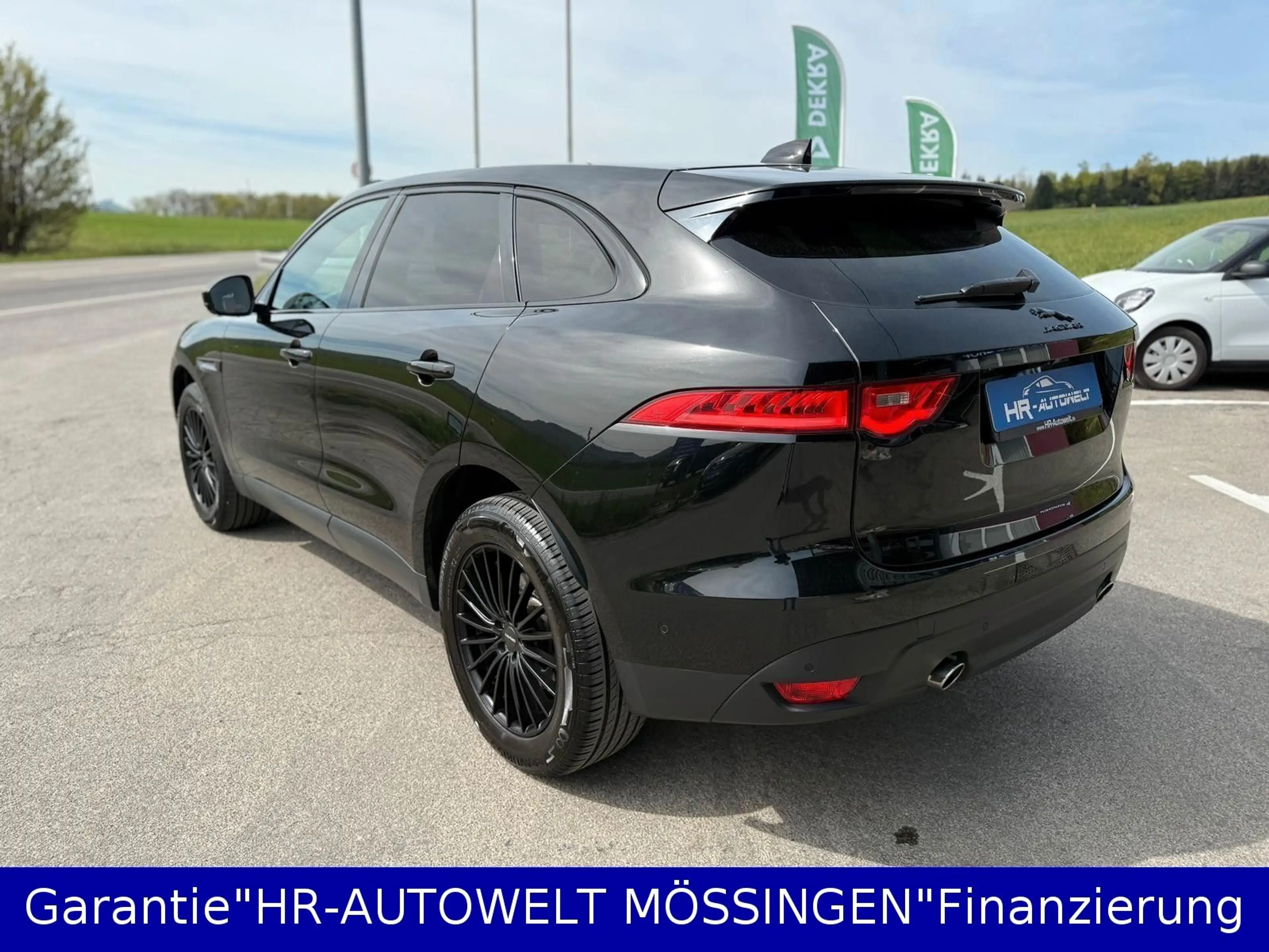 Jaguar F-Pace F-PACE PrestigeAWD*R-SPORT*AHK*LEDER*360° KAMERA — photo 4