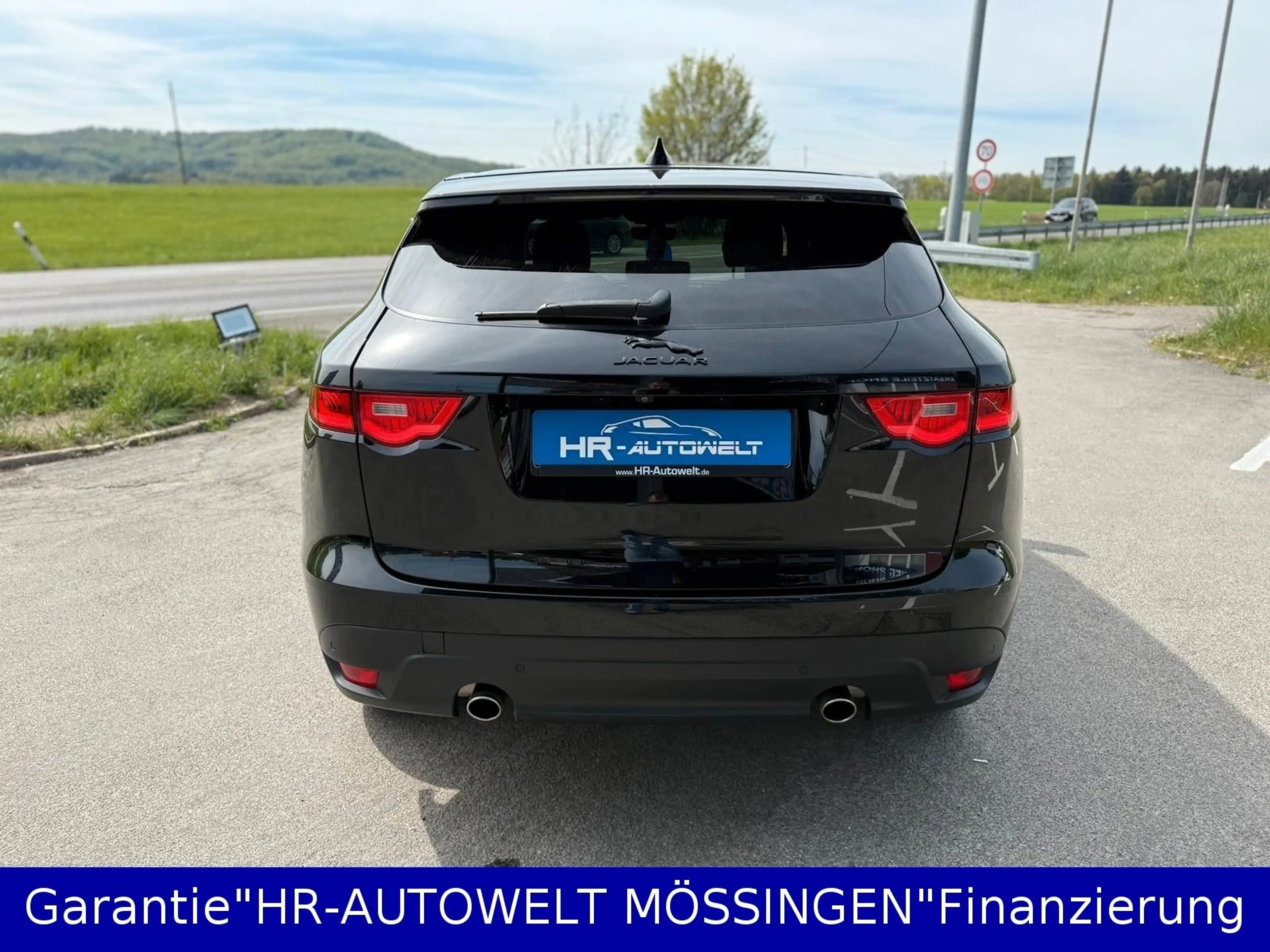 Jaguar F-Pace F-PACE PrestigeAWD*R-SPORT*AHK*LEDER*360° KAMERA — photo 5