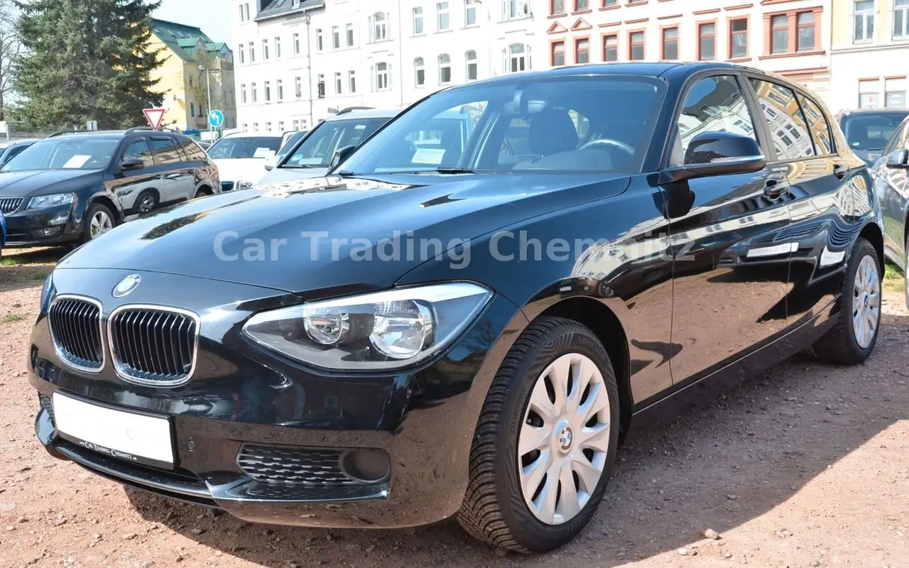 BMW 114