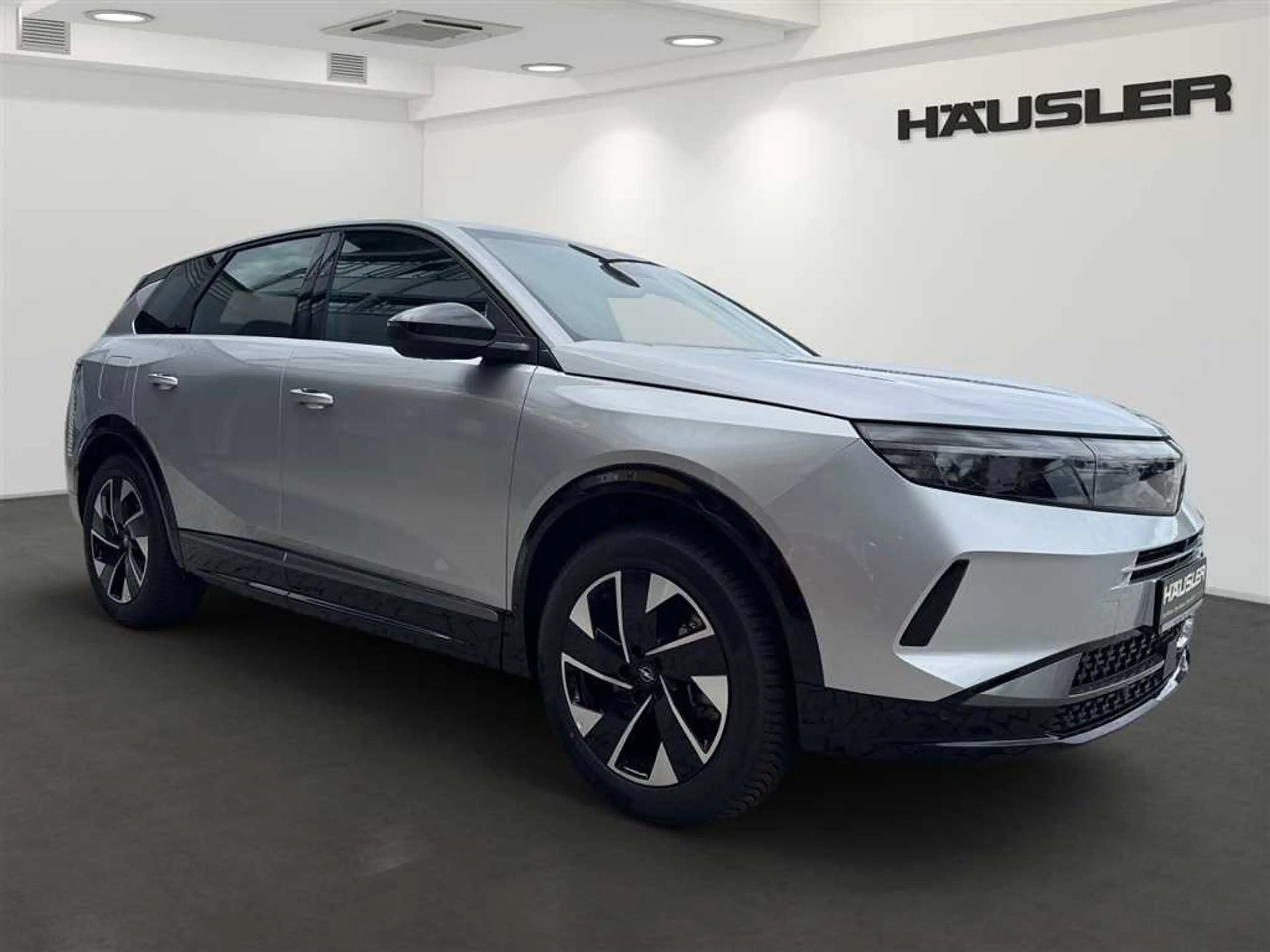 Opel Grandland X PHEV EDITION Kamera AHK Allwetterreifen Carplay uv — photo 2