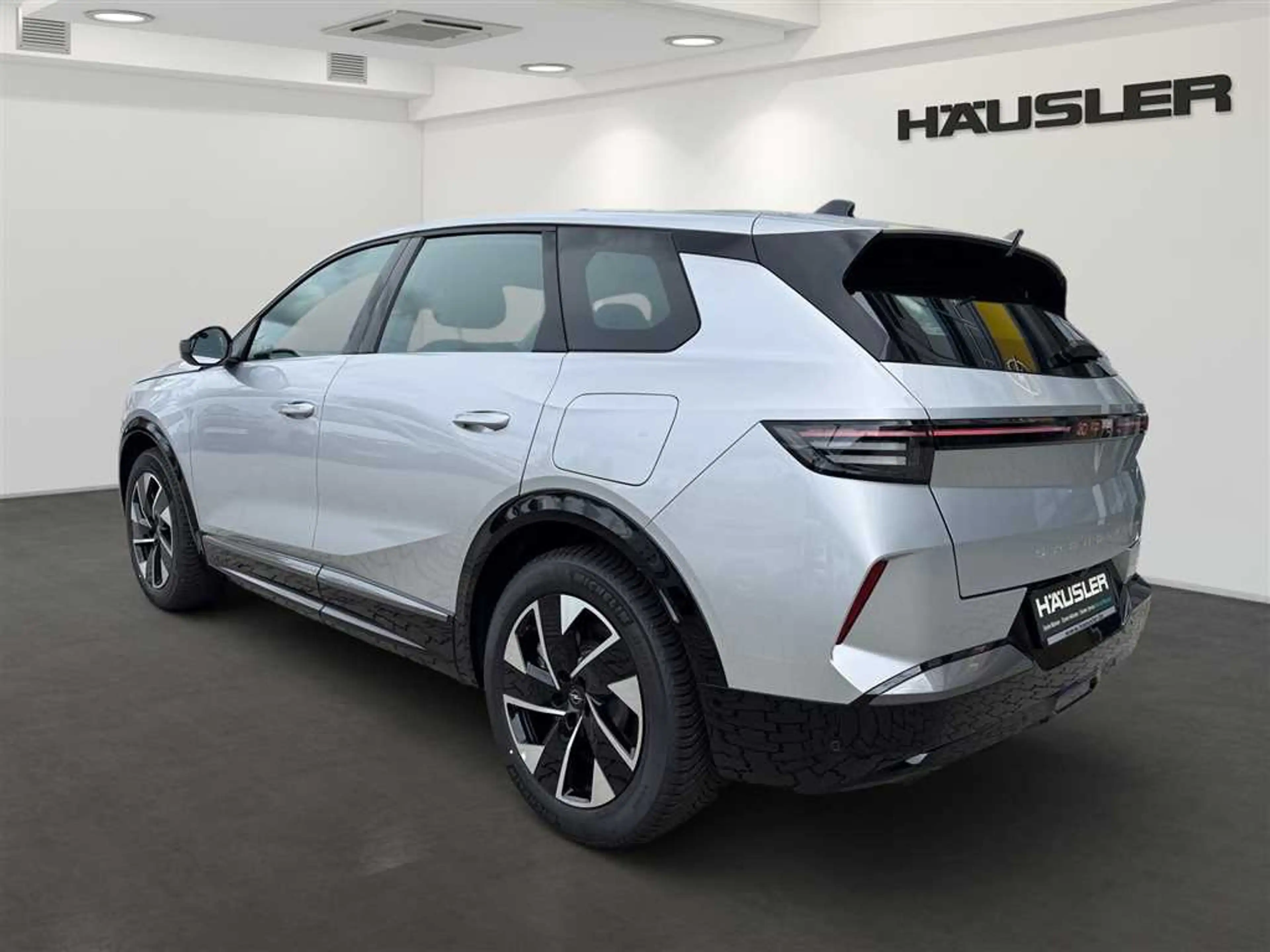 Opel Grandland X PHEV EDITION Kamera AHK Allwetterreifen Carplay uv — photo 5