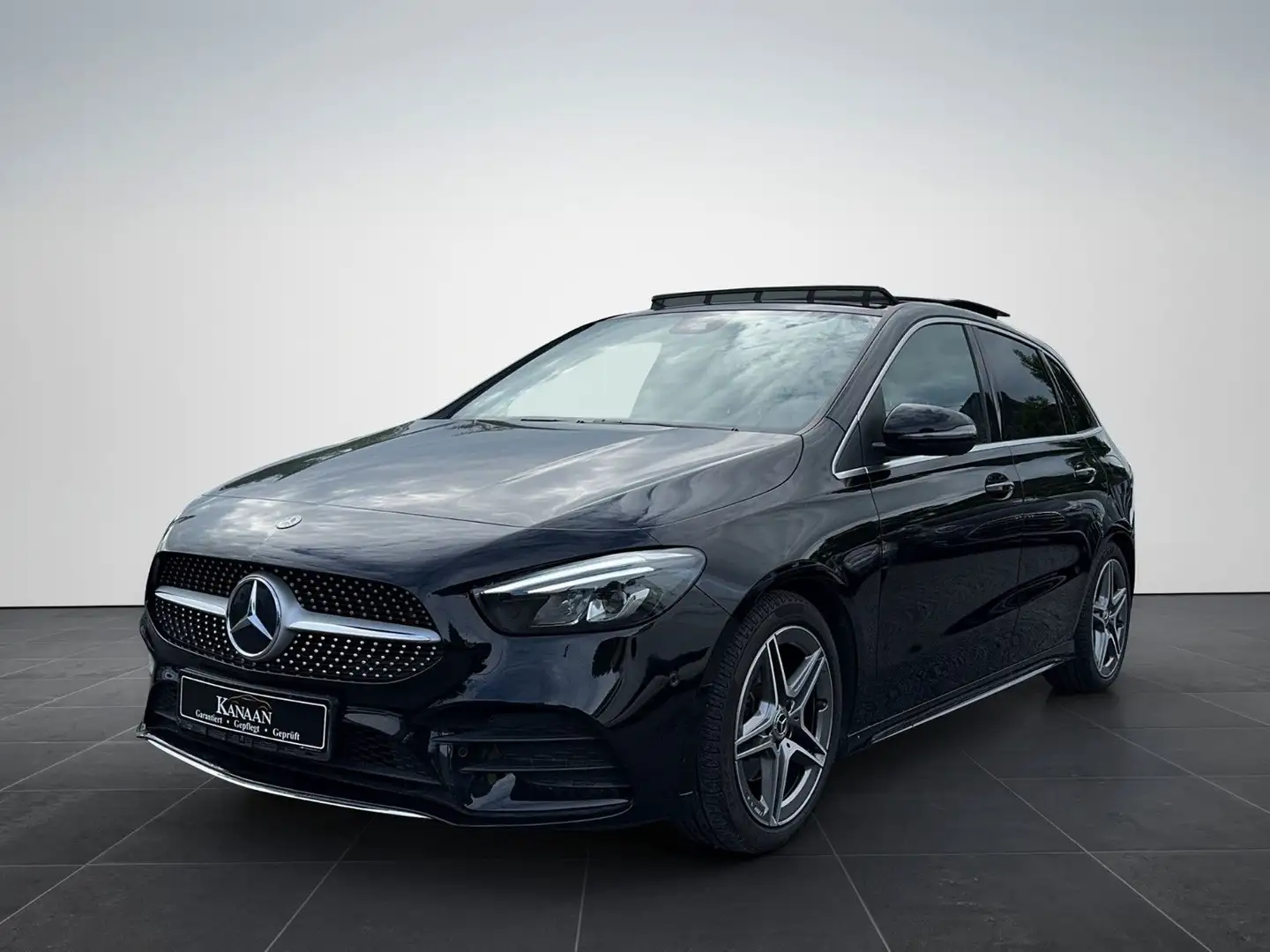 Mercedes-Benz B 180 AMG*Automatik*LED*Panorama*Widescreen*Cam Noir - 1