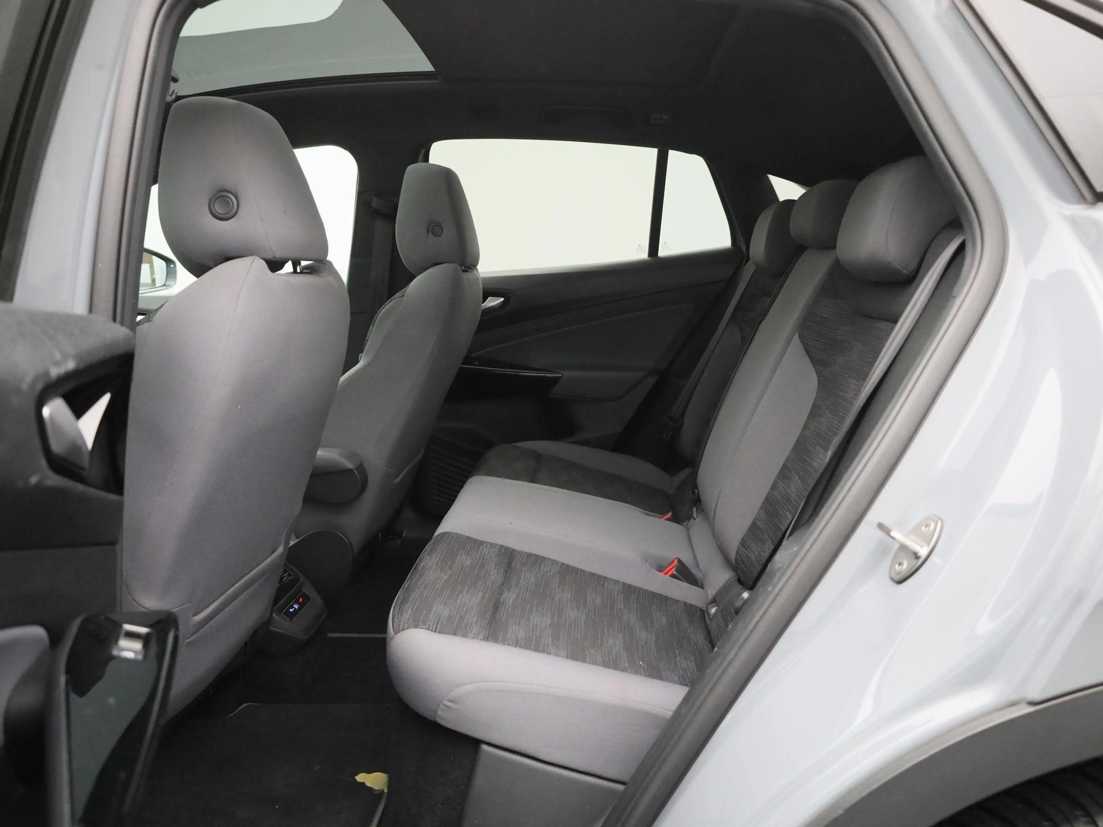 Volkswagen ID.5 Pro Performance 77 kWh — photo 11