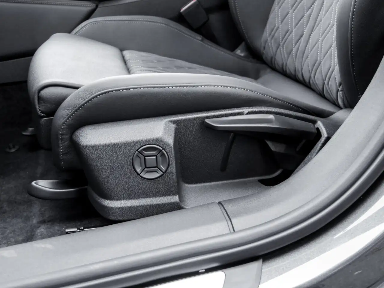 Audi A5 S LINE CAM ACC LM19 E-KLAPPE NAVI SPORTSITZE 14