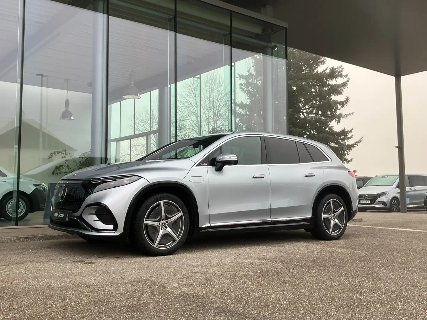 Mercedes-Benz EQS SUV EQS 580 4MATIC SUV el.Heck 4xSHZ ParkAss. elSitz Silber - 2