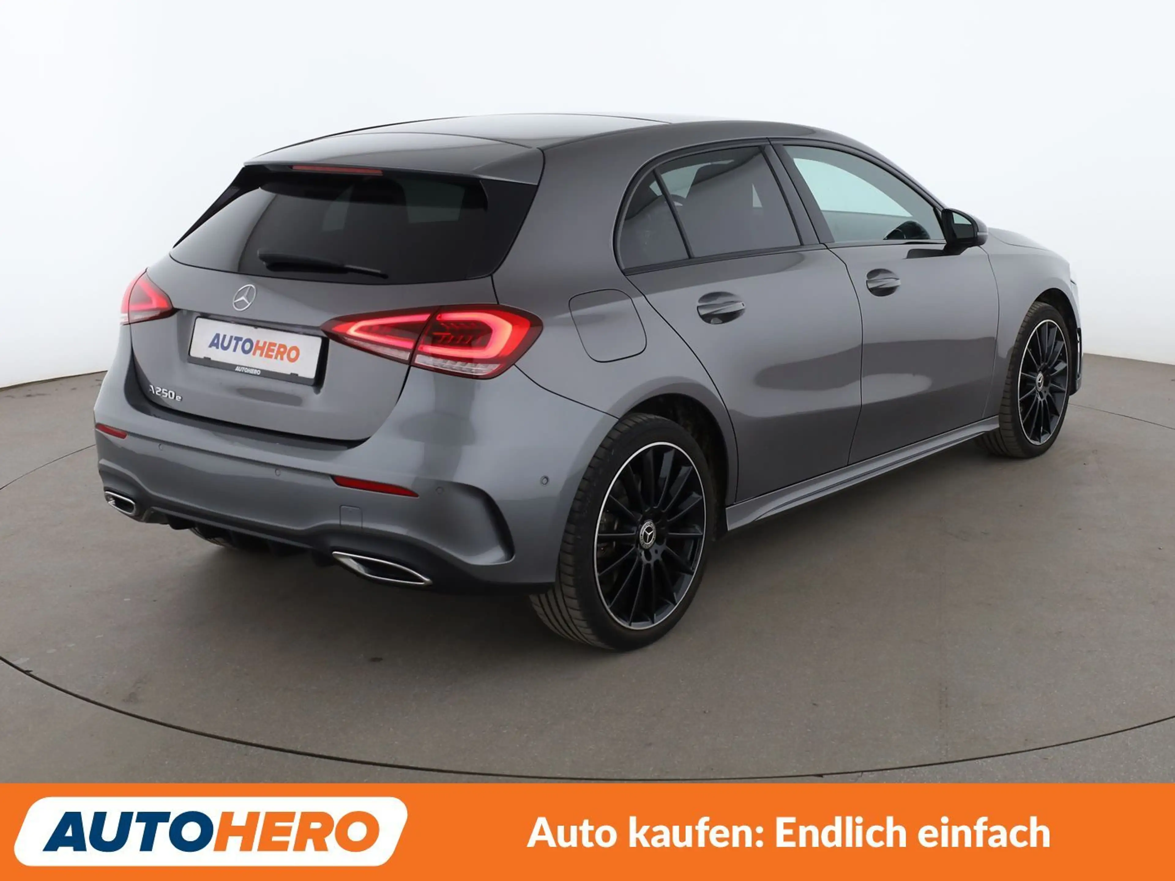 Mercedes-Benz A 250 AMG Line Aut.*LED*NAVI*TEMPO*PDC*SHZ*KLIMA* — photo 6