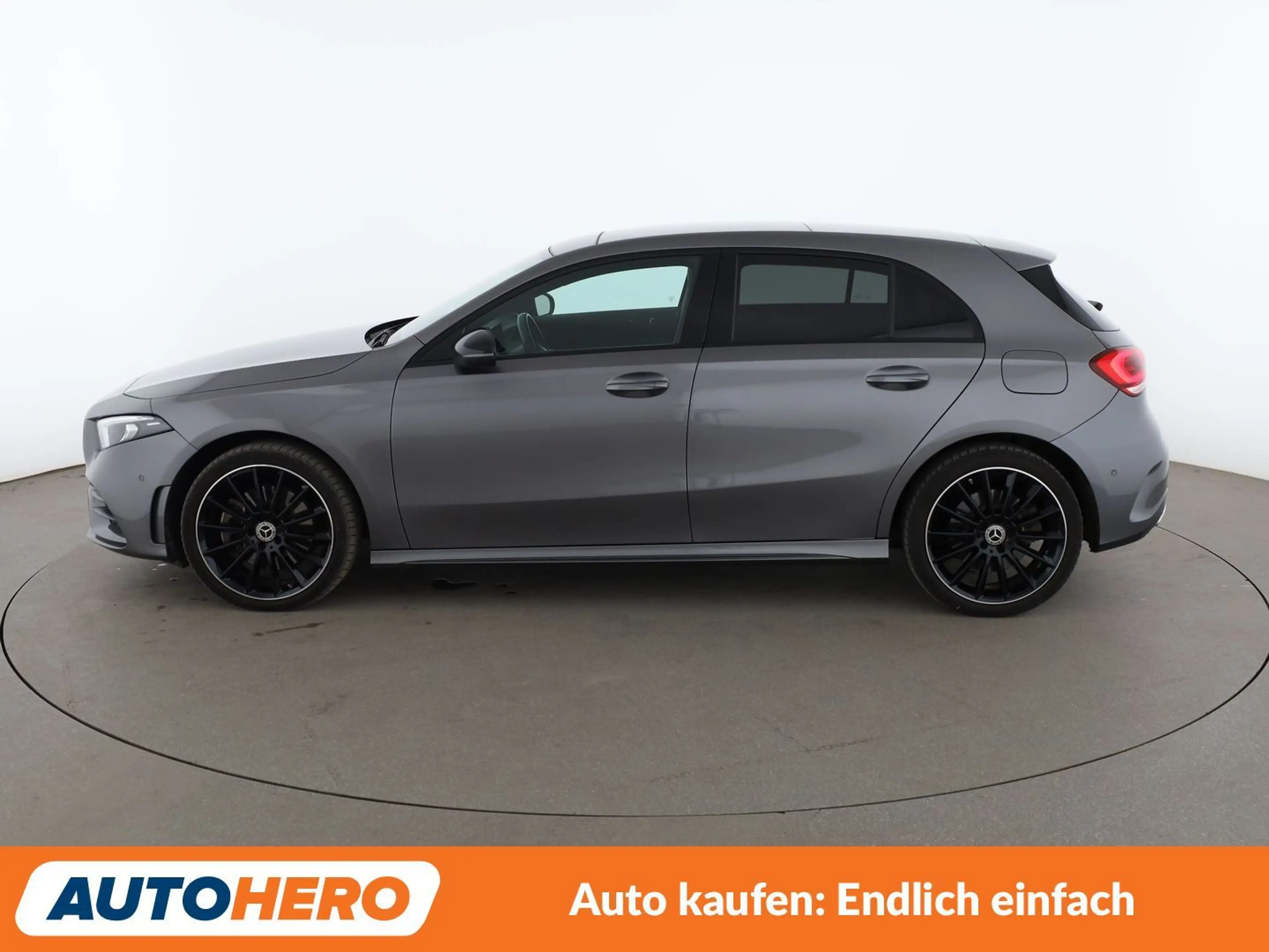 Mercedes-Benz A 250 AMG Line Aut.*LED*NAVI*TEMPO*PDC*SHZ*KLIMA* — photo 3