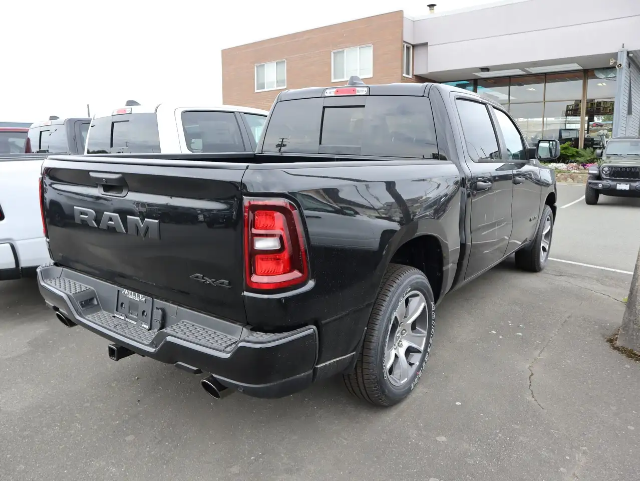 RAM 1500 снимка RAM 1500