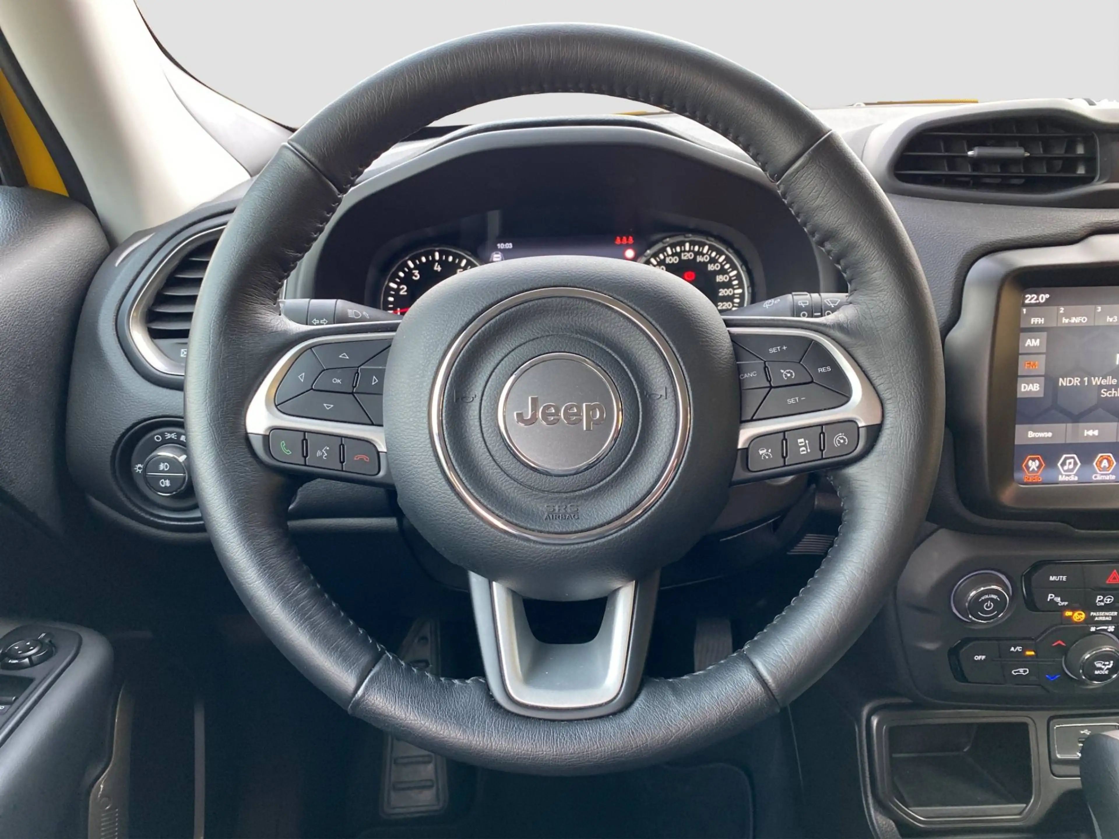 Jeep Renegade MHEV 1.5 130PS — photo 10