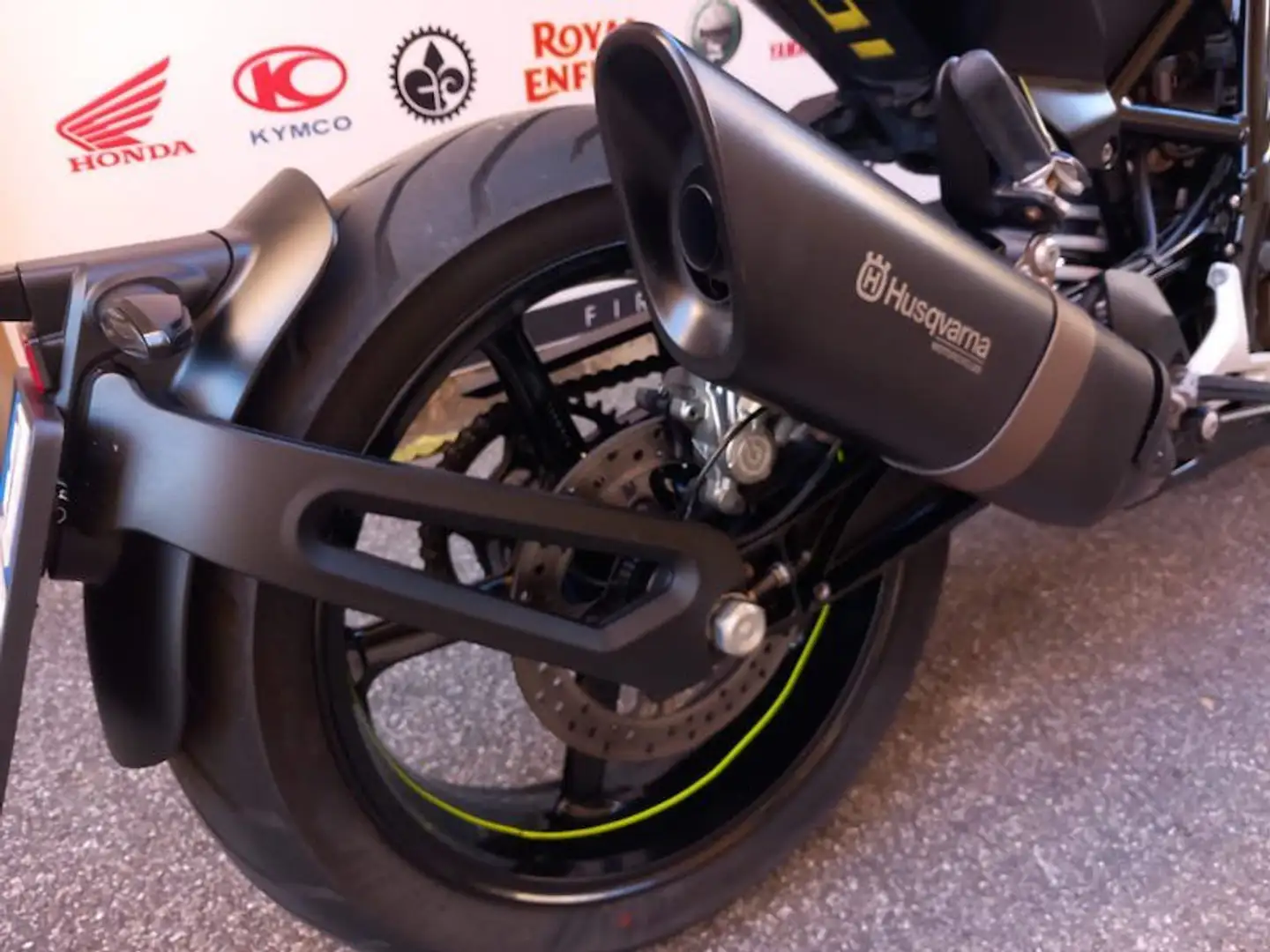 Husqvarna Vitpilen 701 - 2