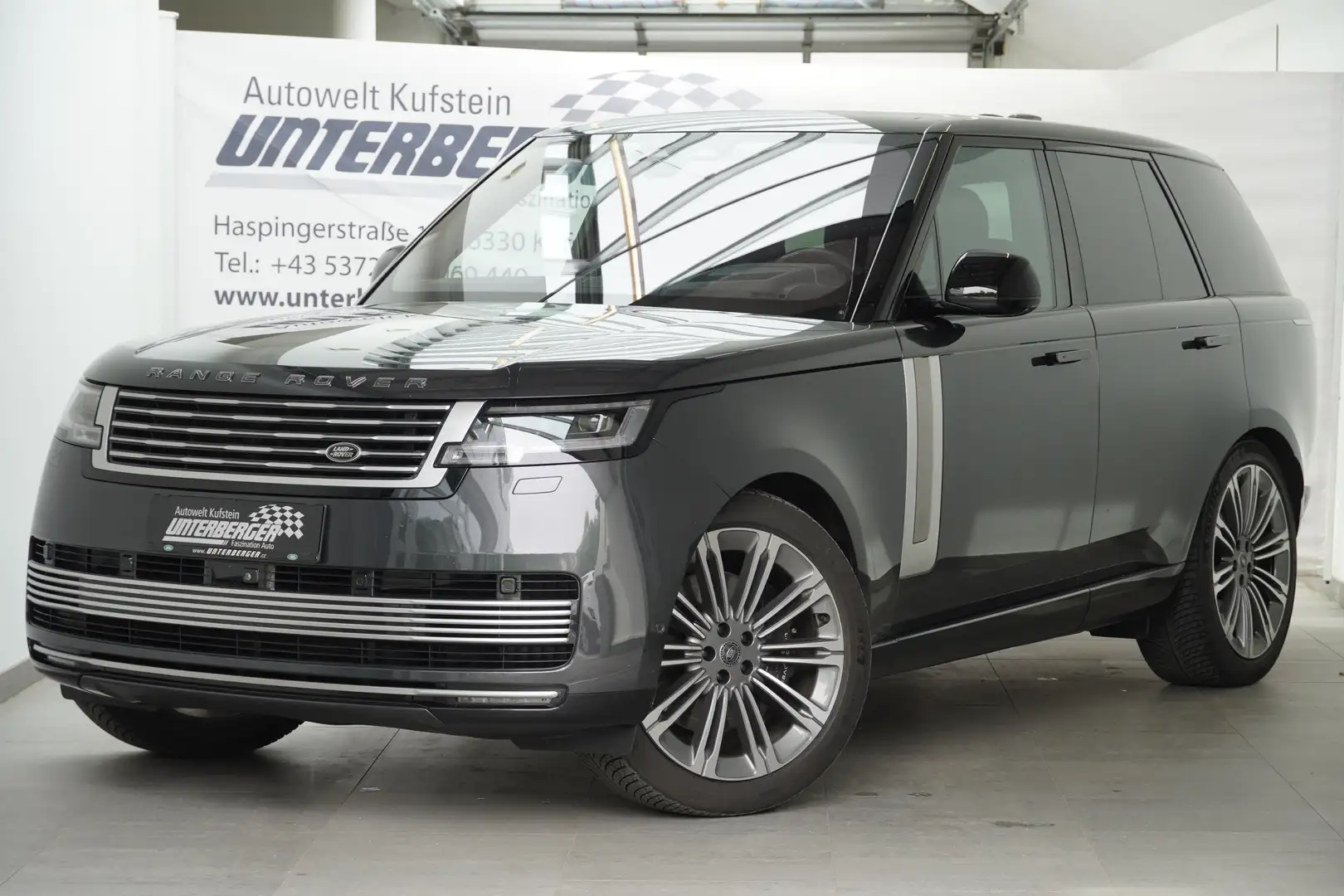 Land Rover Range Rover SV Autobiography 530PS Grau - 2