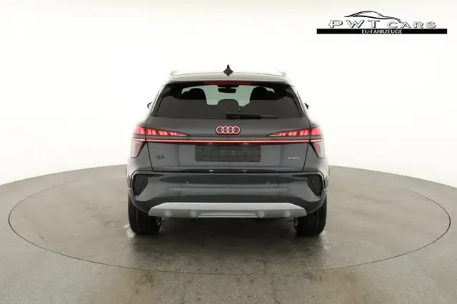 Audi Q3 TFSI quattro 150 kW quattro, AHK, Navi, AreaVie... Ansicht 17