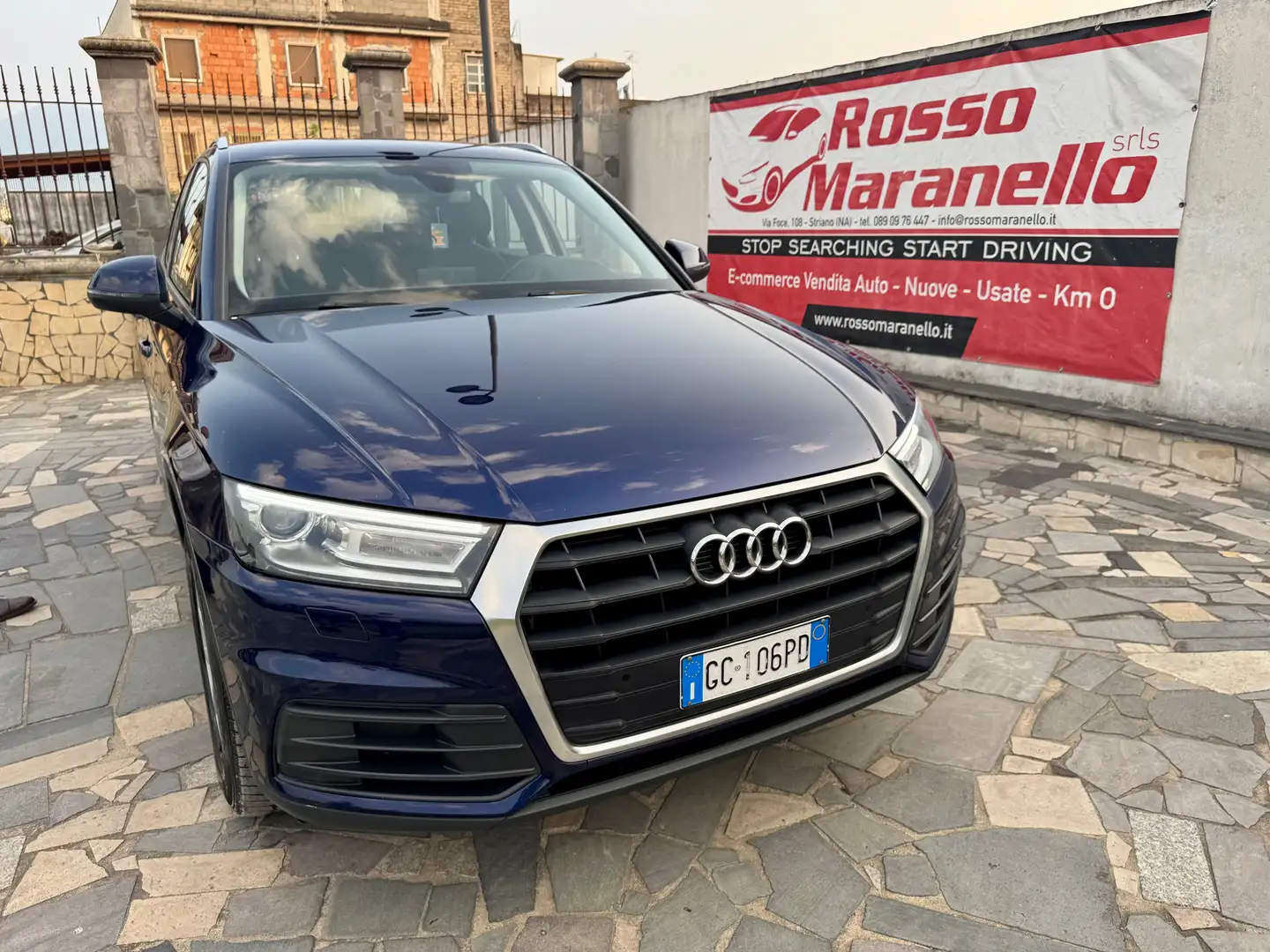 Audi Q5 Q5 30 2.0 tdi  Business 136cv s-tronic UNIPRO Blu/Azzurro - 1
