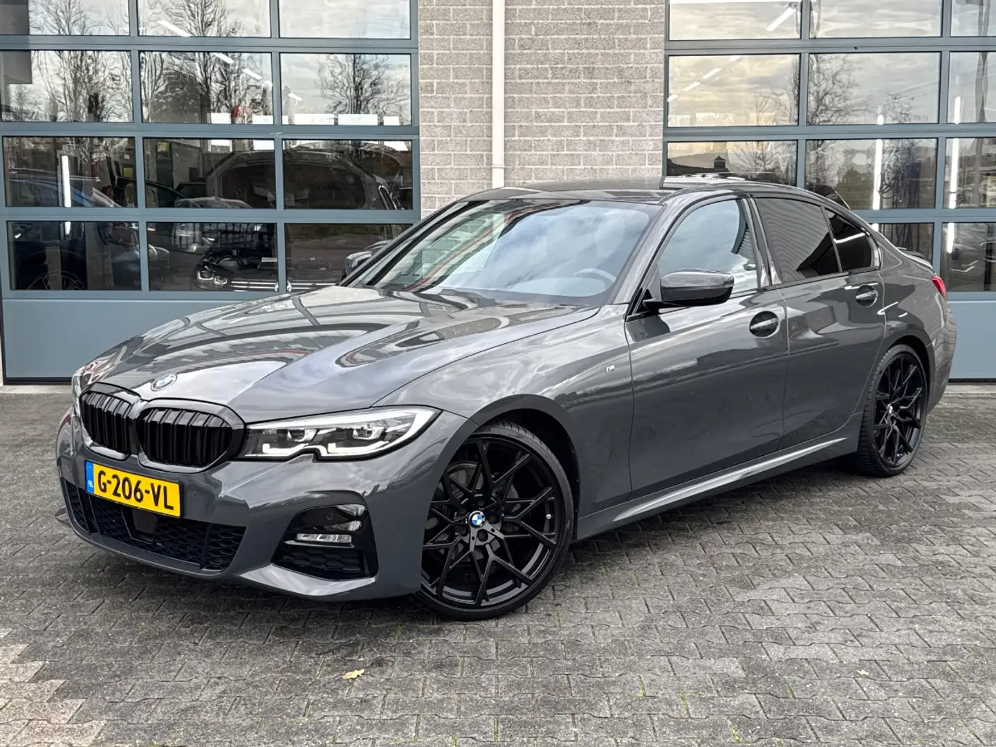 BMW 320 3-serie 320i High Executive | M-SPORT | Dravitgrau Gris - 1