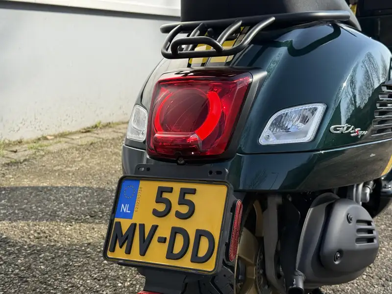 Vespa GTS 300 - foto 7