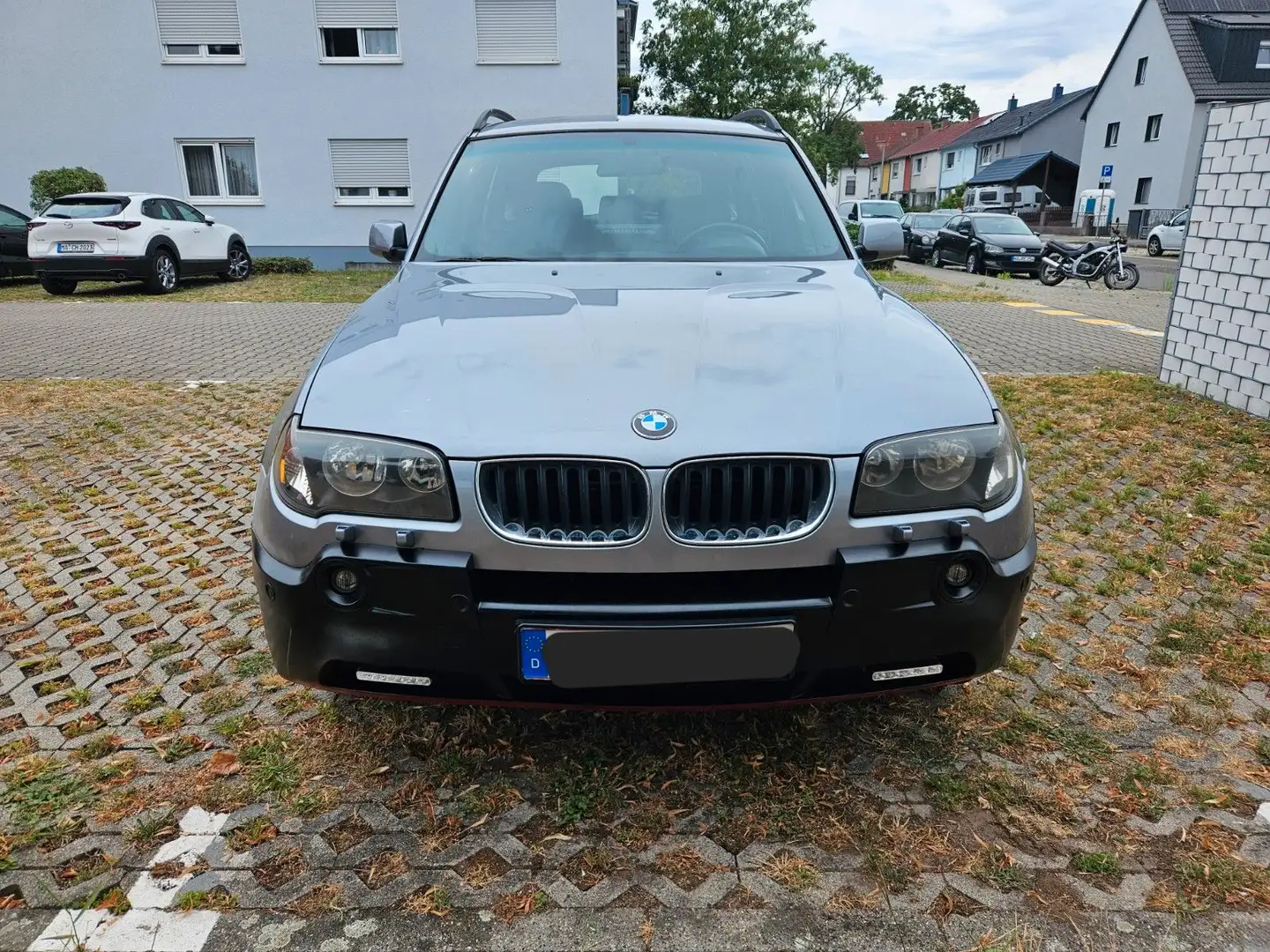 BMW X3 2.5i mit LPG / TÜV NEU Gris - 2