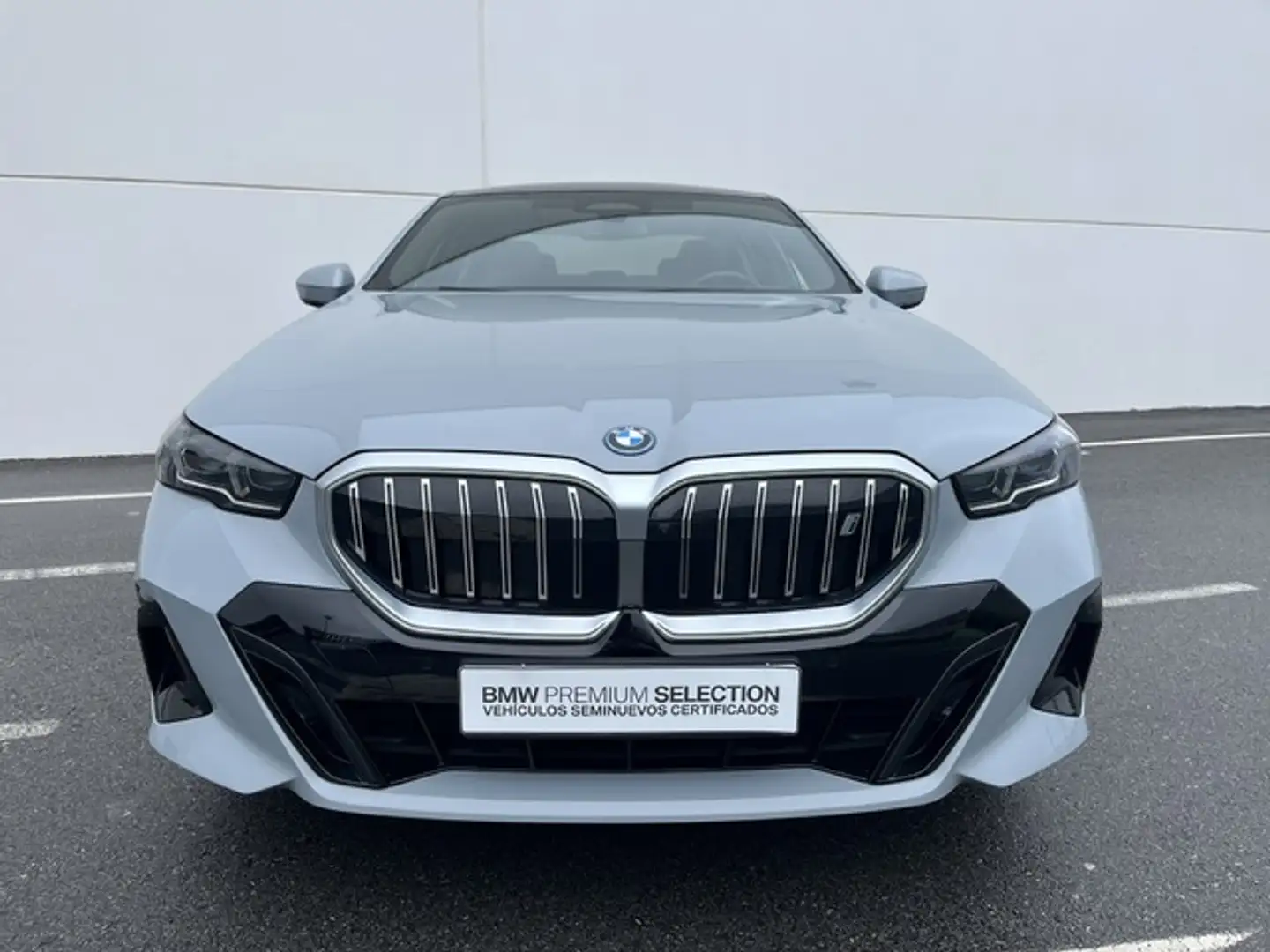 BMW i5 eDrive40 Gris - 2