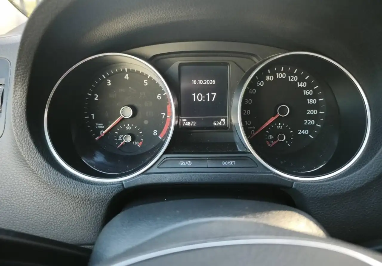 Volkswagen Polo Citadine 5 portes — photo 21