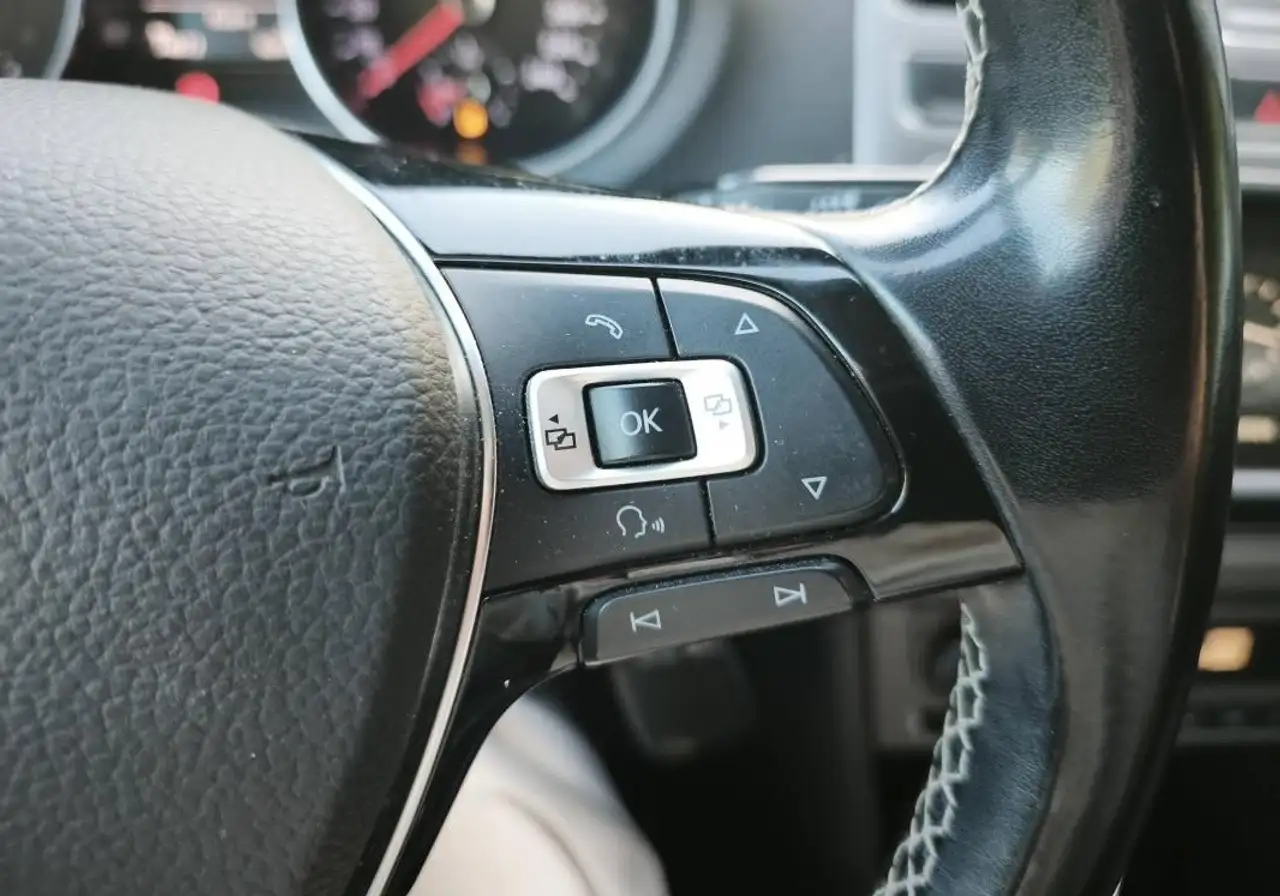 Volkswagen Polo Citadine 5 portes — photo 24