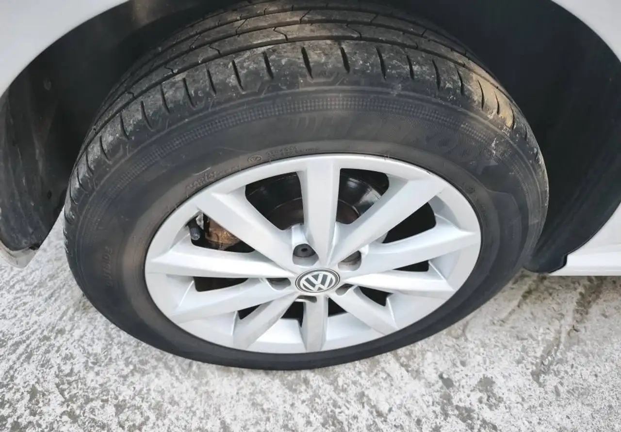 Volkswagen Polo Citadine 5 portes — photo 18