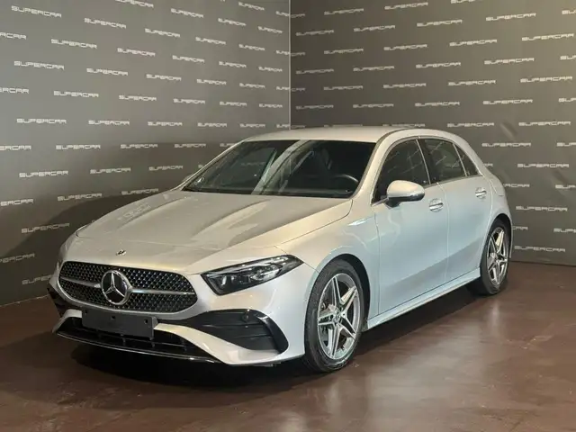 Mercedes-Benz A 200 Automatic AMG Line Advanced Plus