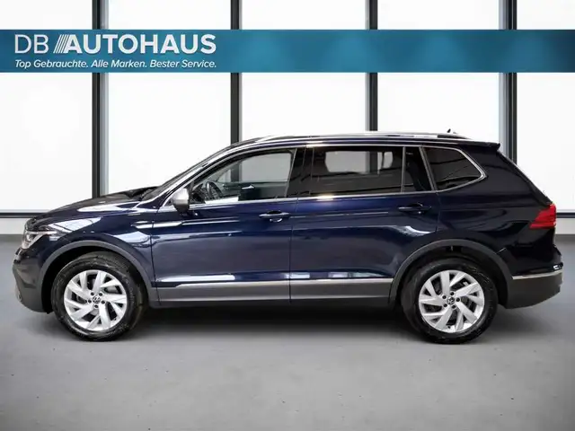 Volkswagen Tiguan Allspace view 7