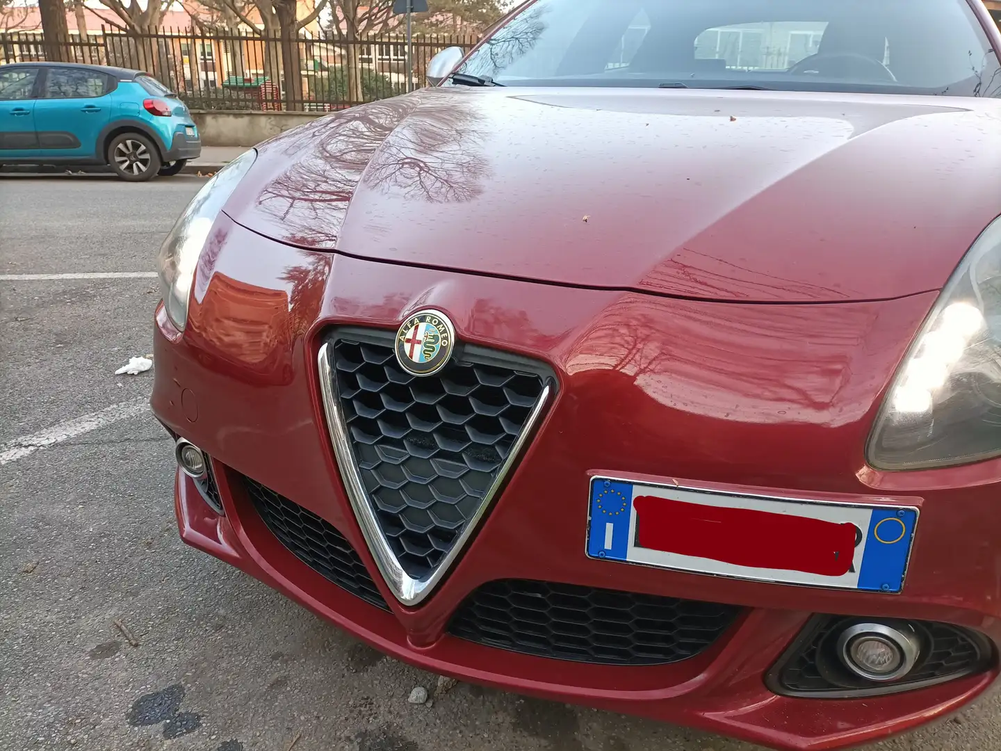 Alfa Romeo Giulietta Giulietta 1.6 jtdm-2 Progression Rosso - 2
