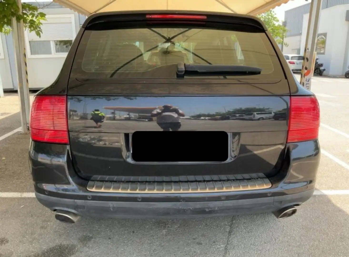 Porsche Cayenne Schwarz - 2