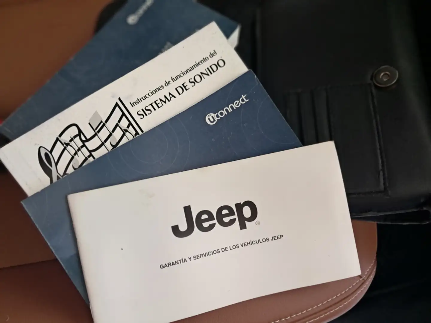 Jeep Wrangler 2.8CRD Sport Gris - 2
