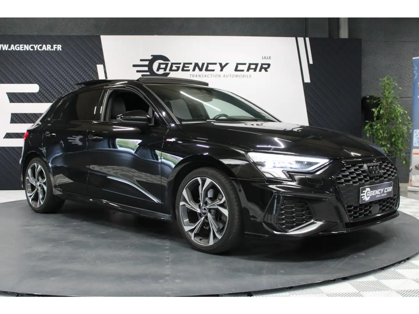 Audi A3 1.5 35 TFSI BV S-Tronic S line Parfait État garantie 6 mois! Noir - 2