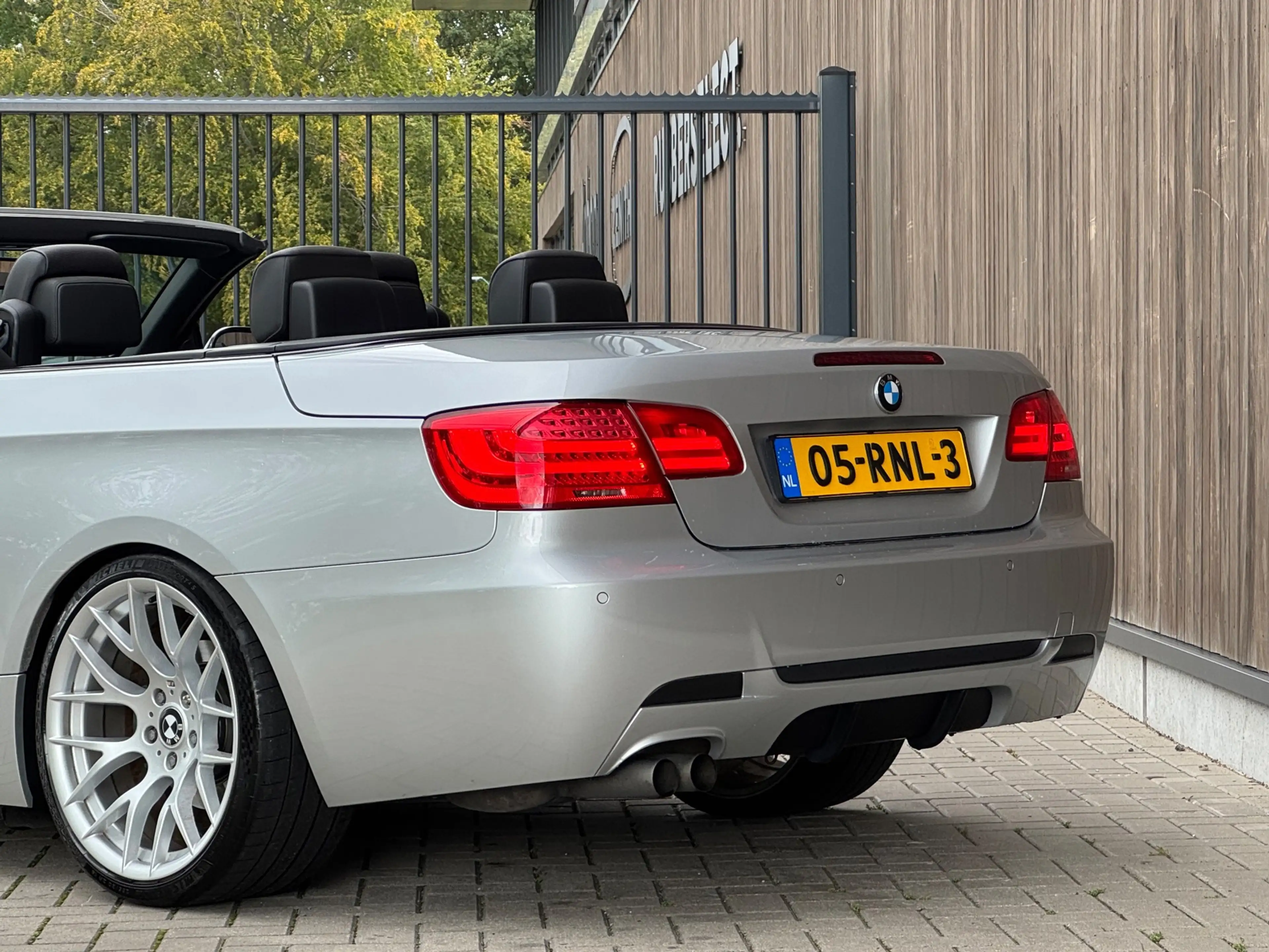 BMW 325 3-serie Cabrio 325i M-Sport Edition / Leder / H&K — photo 9