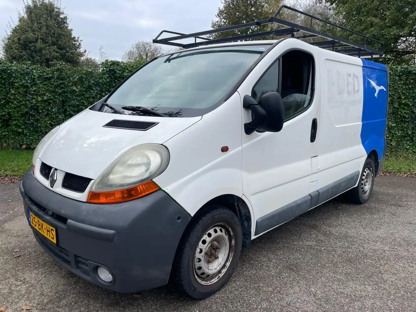 Renault Trafic 1.9 dCi L1H1 Série Spéciale BUS - 1