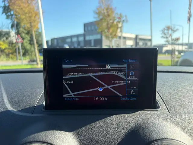 Audi A3 view 14