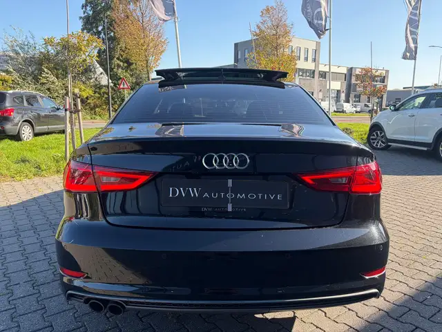 Audi A3 view 3