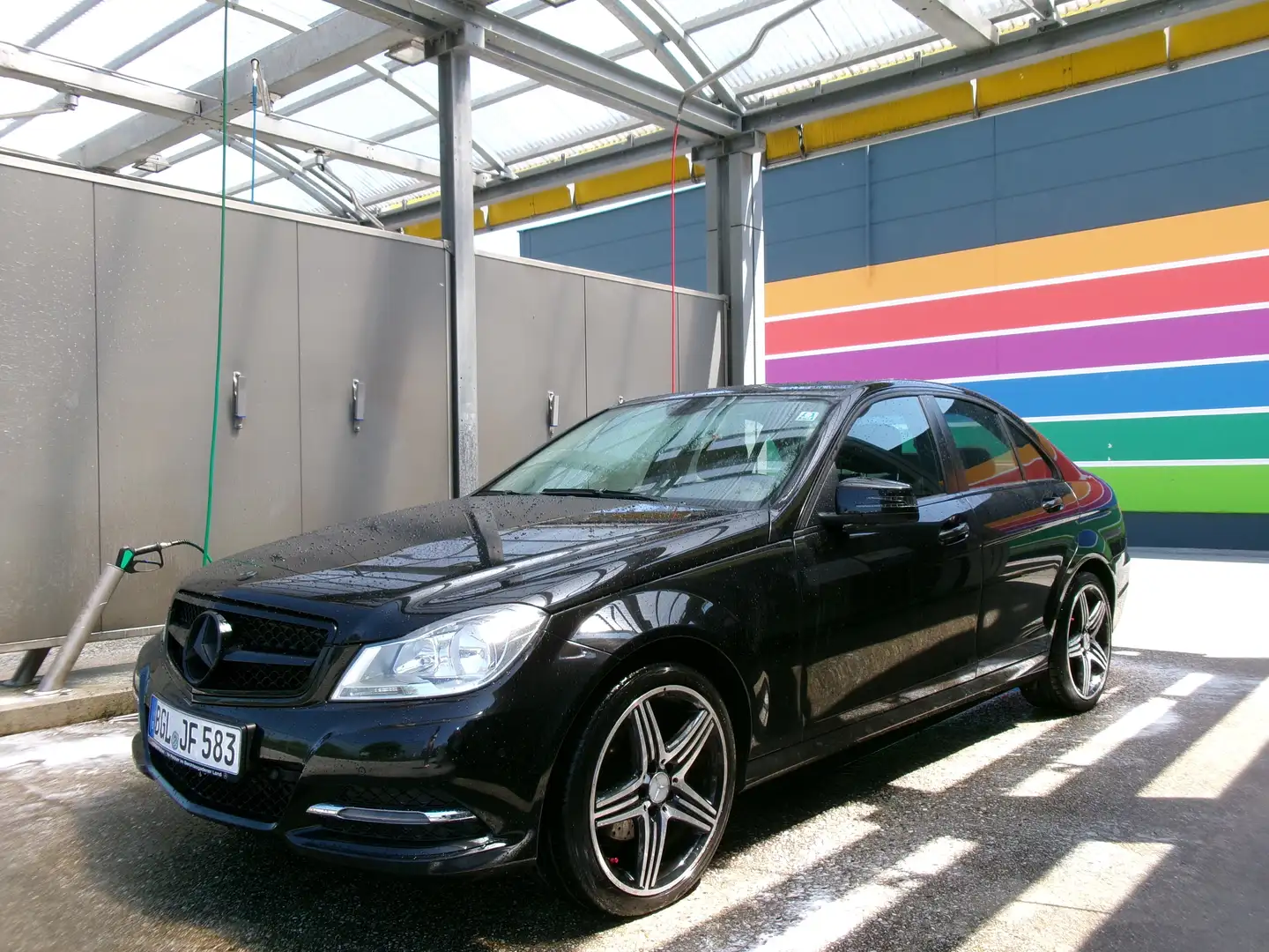 Mercedes-Benz C 220 CDI - Scheckheft - DPF NEU - 18“ AMG-Felgen Schwarz - 1