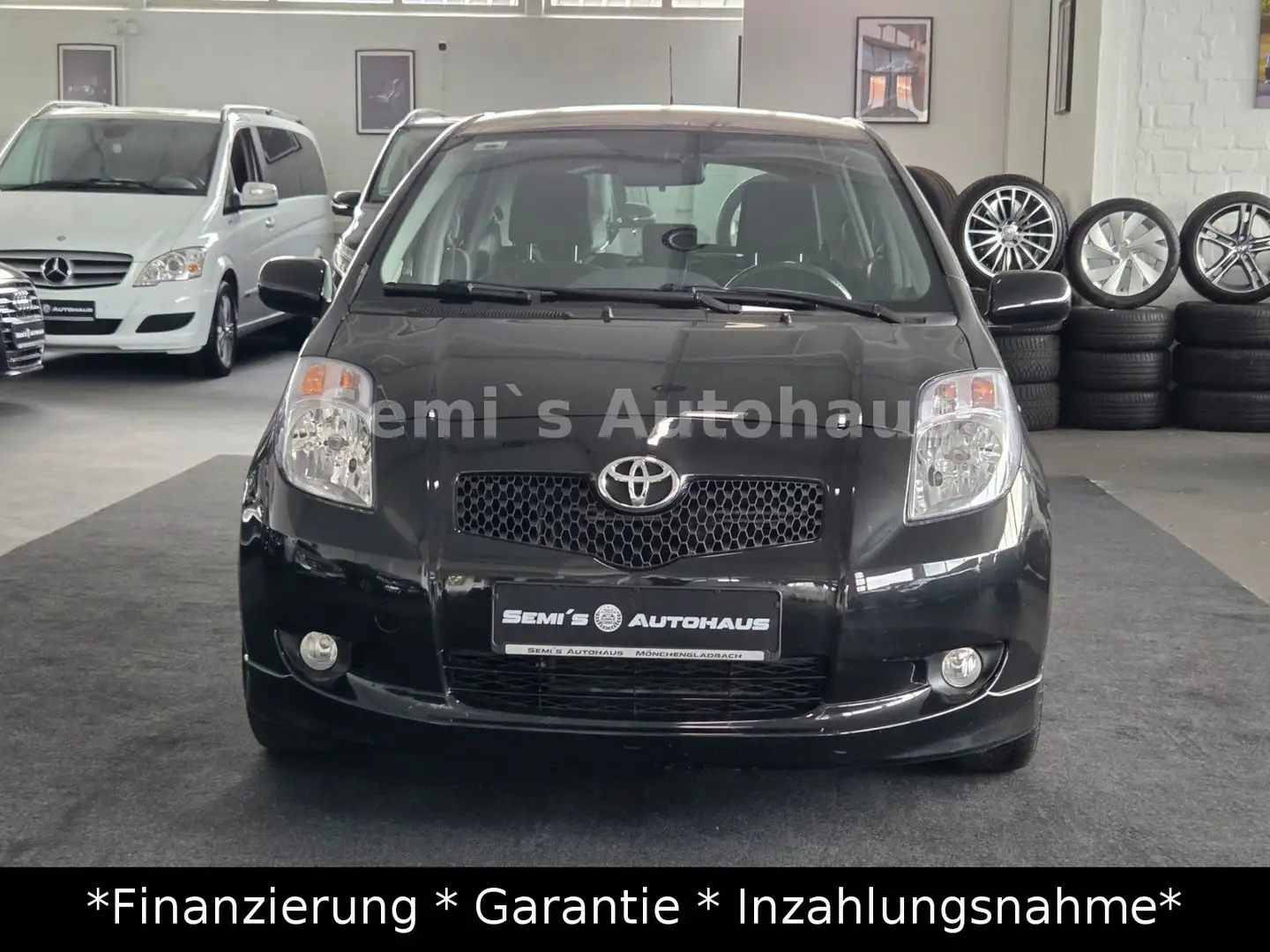Toyota Yaris Executive 1.3 VVTi|5TRG|Klima|TOP Czarny - 2