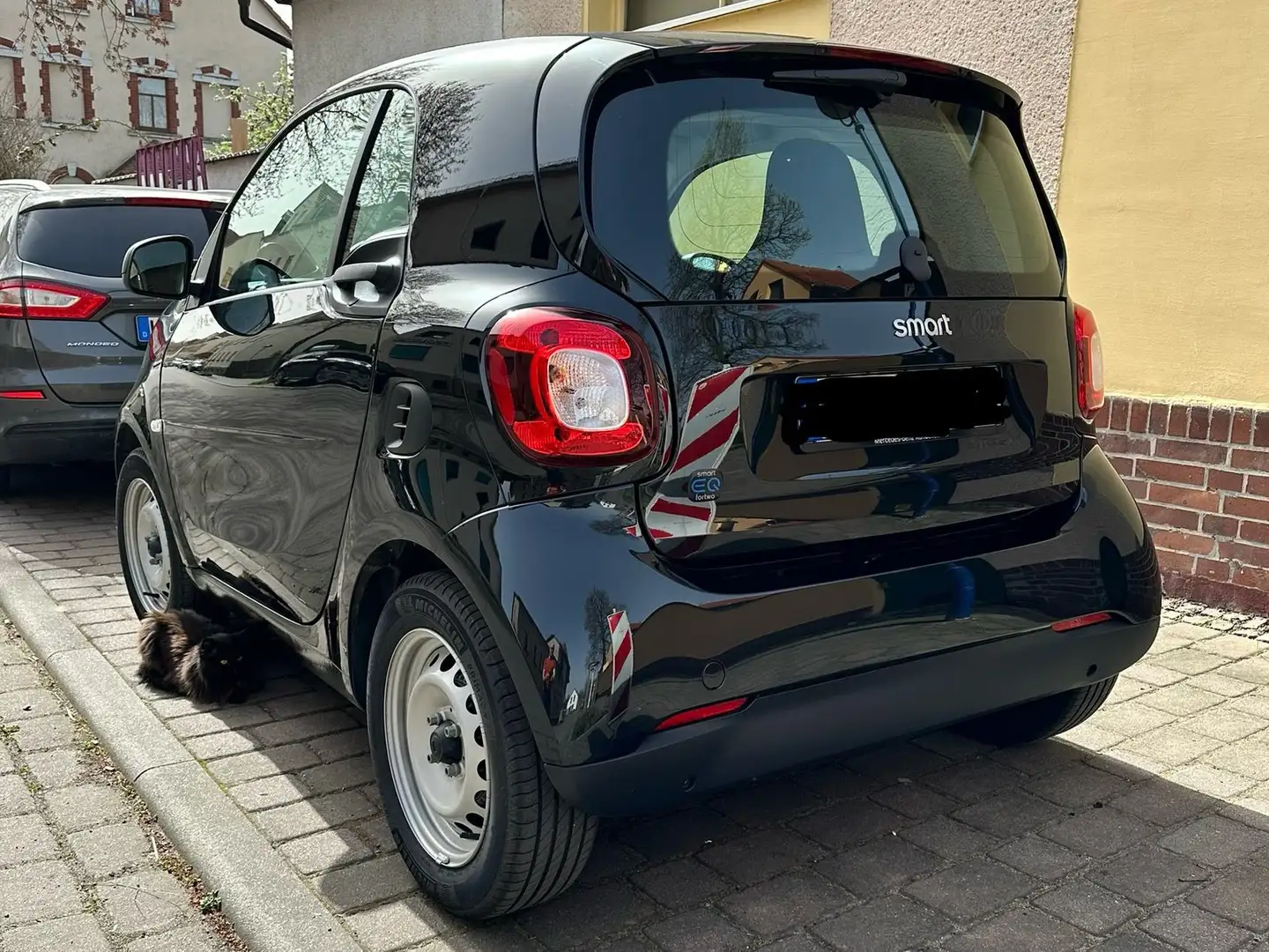 smart forTwo smart fortwo coupe EQ Negru - 2