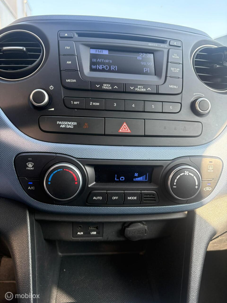 Hyundai i10 1.0i 5drsAircoCruiseControlElektrPakketBluetooth — photo 13