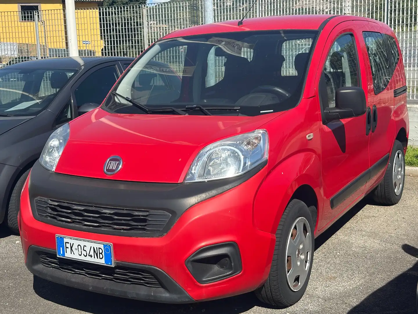 Fiat Qubo Qubo 2017 1.3 mjt 16v Trekking 80cv Rosso - 1