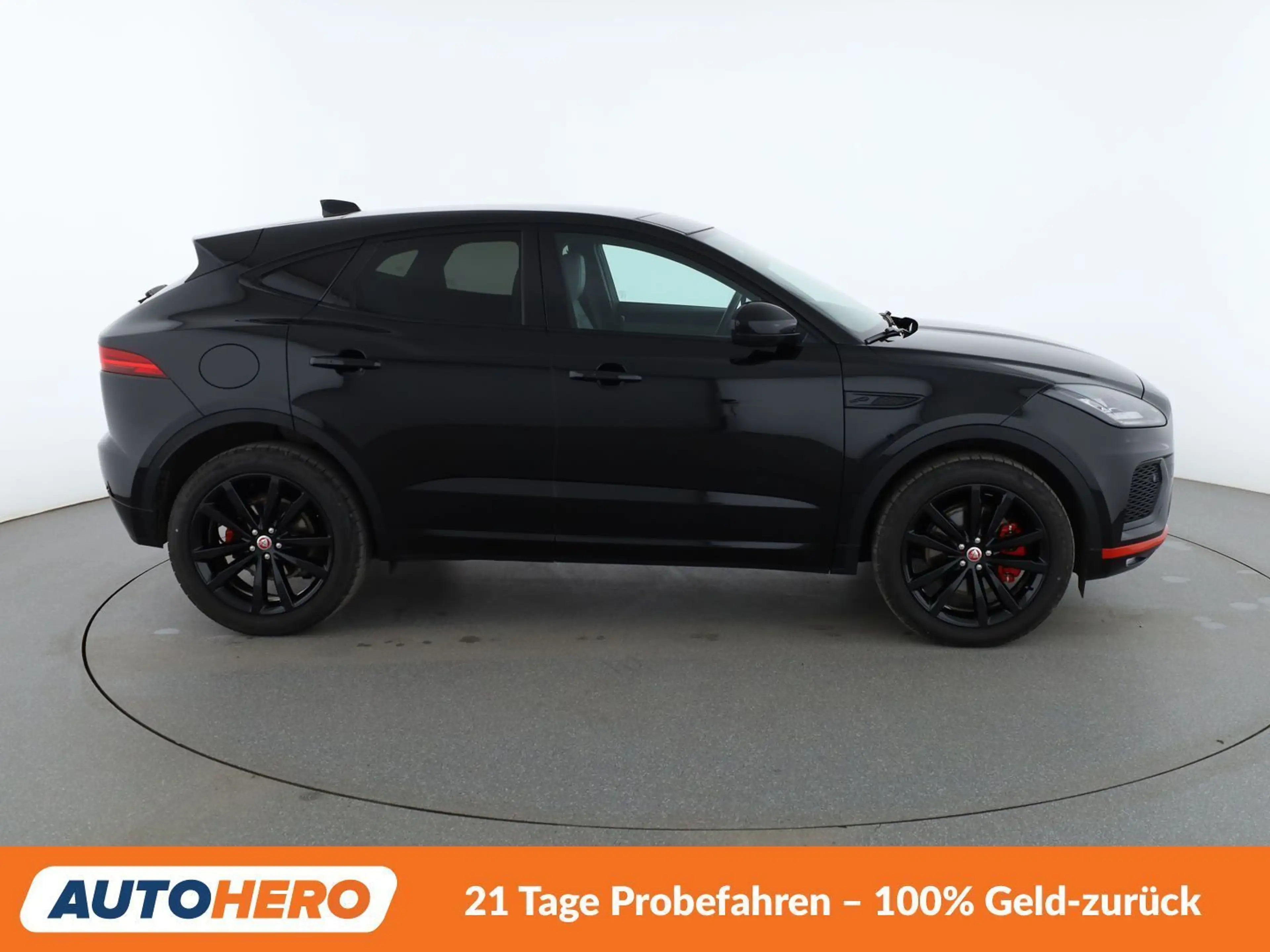 Jaguar E-Pace P200 Mild-Hybrid R-Dynamic Black AWD — photo 7