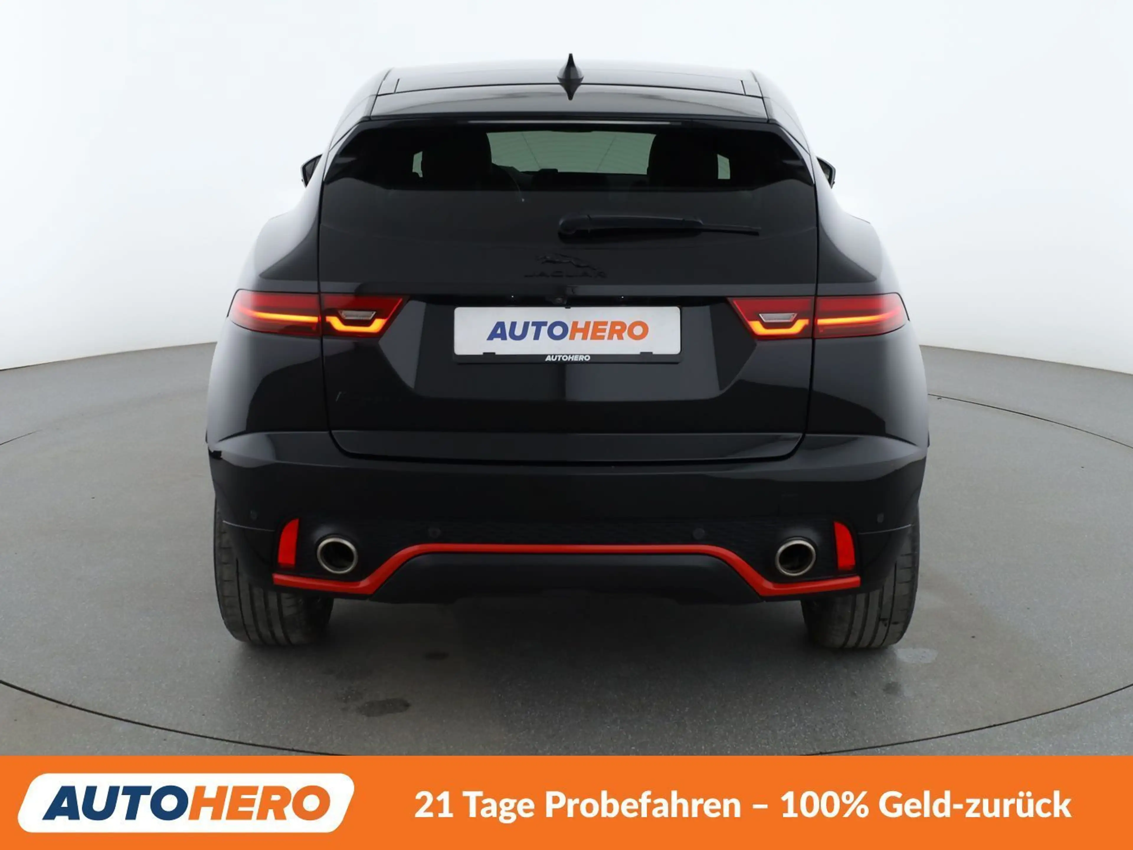 Jaguar E-Pace P200 Mild-Hybrid R-Dynamic Black AWD — photo 5