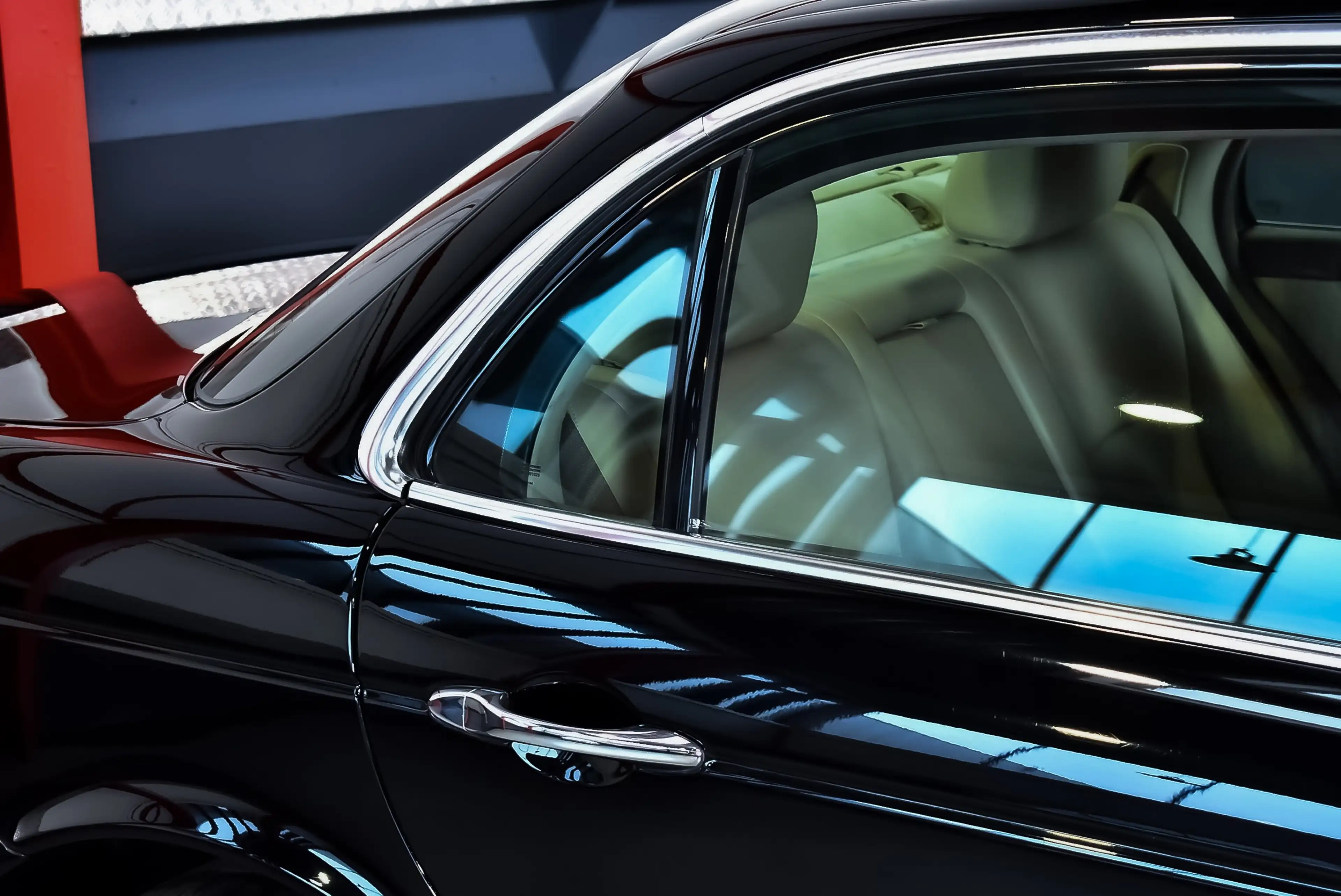 Jaguar XJR XJR Saloon 4.2L V8 390HP — photo 10