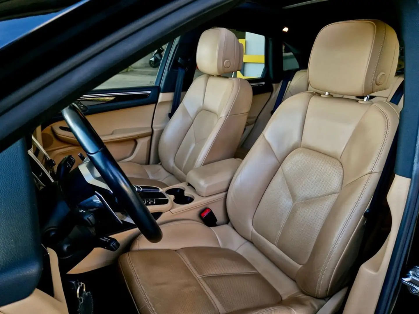 Porsche Macan S. Negro - 2