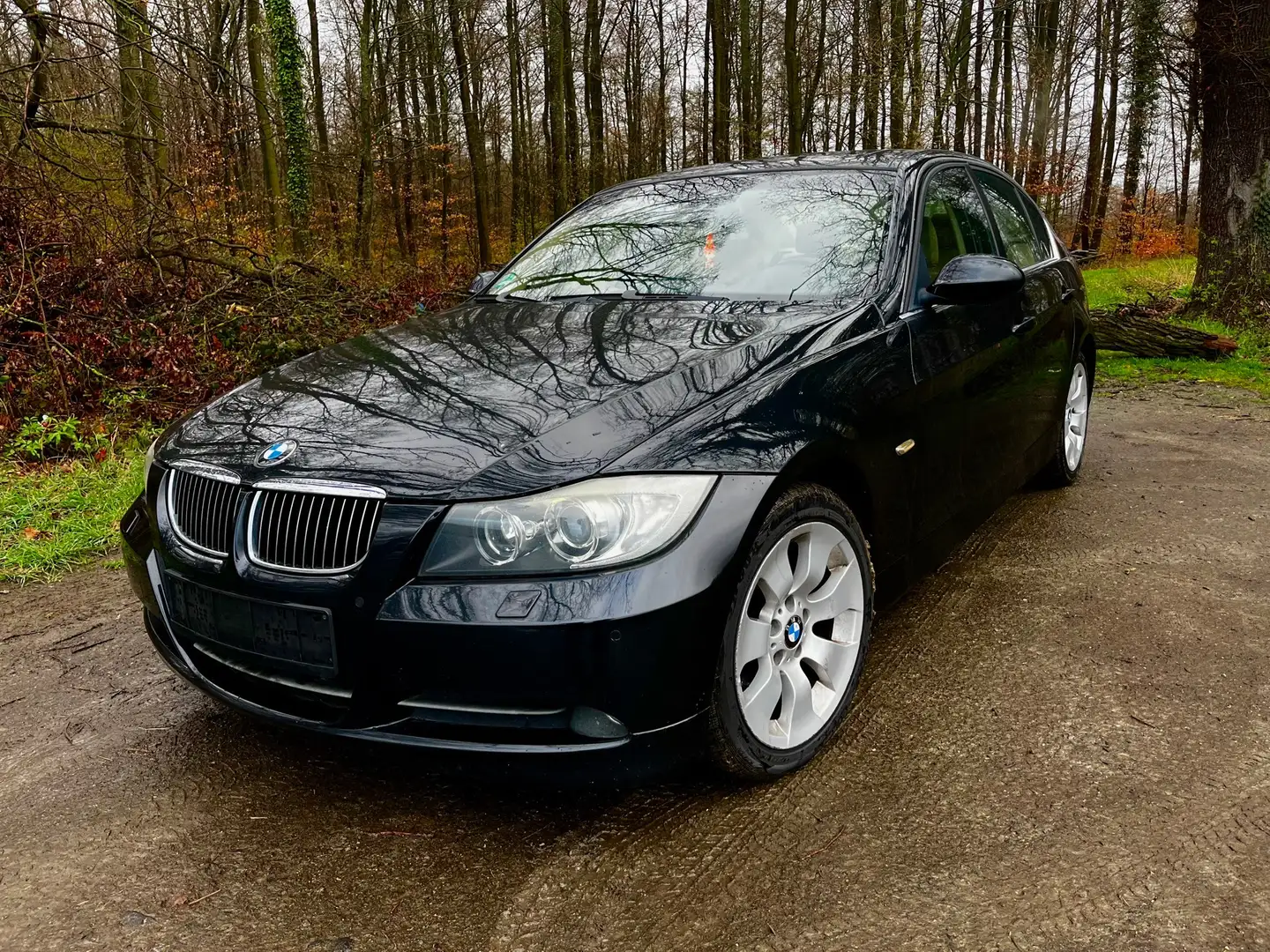 BMW 330 330i Aut. Zwart - 1