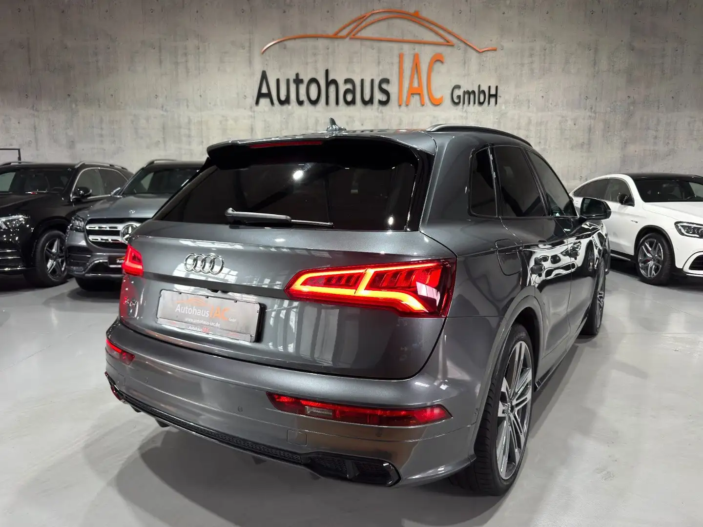 Audi SQ5 3.0 TDI quattro/PANO/STHZ/LED/AHK/SHZ/B&O Grau - 2